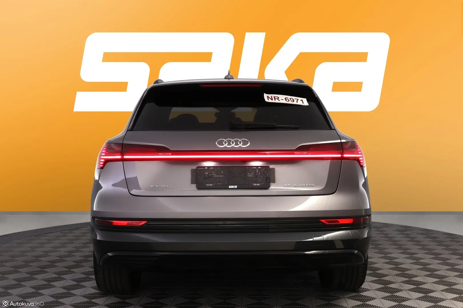 Car Image - 1uDot3mjT0SjnHLdRYlh68