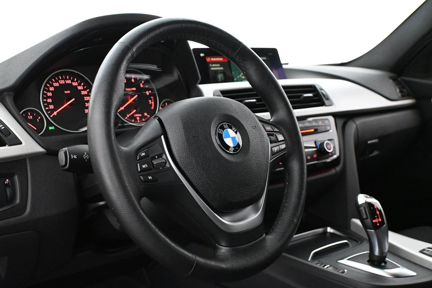 Car Image - 4Q0uElHJepHqargVVtLY0m