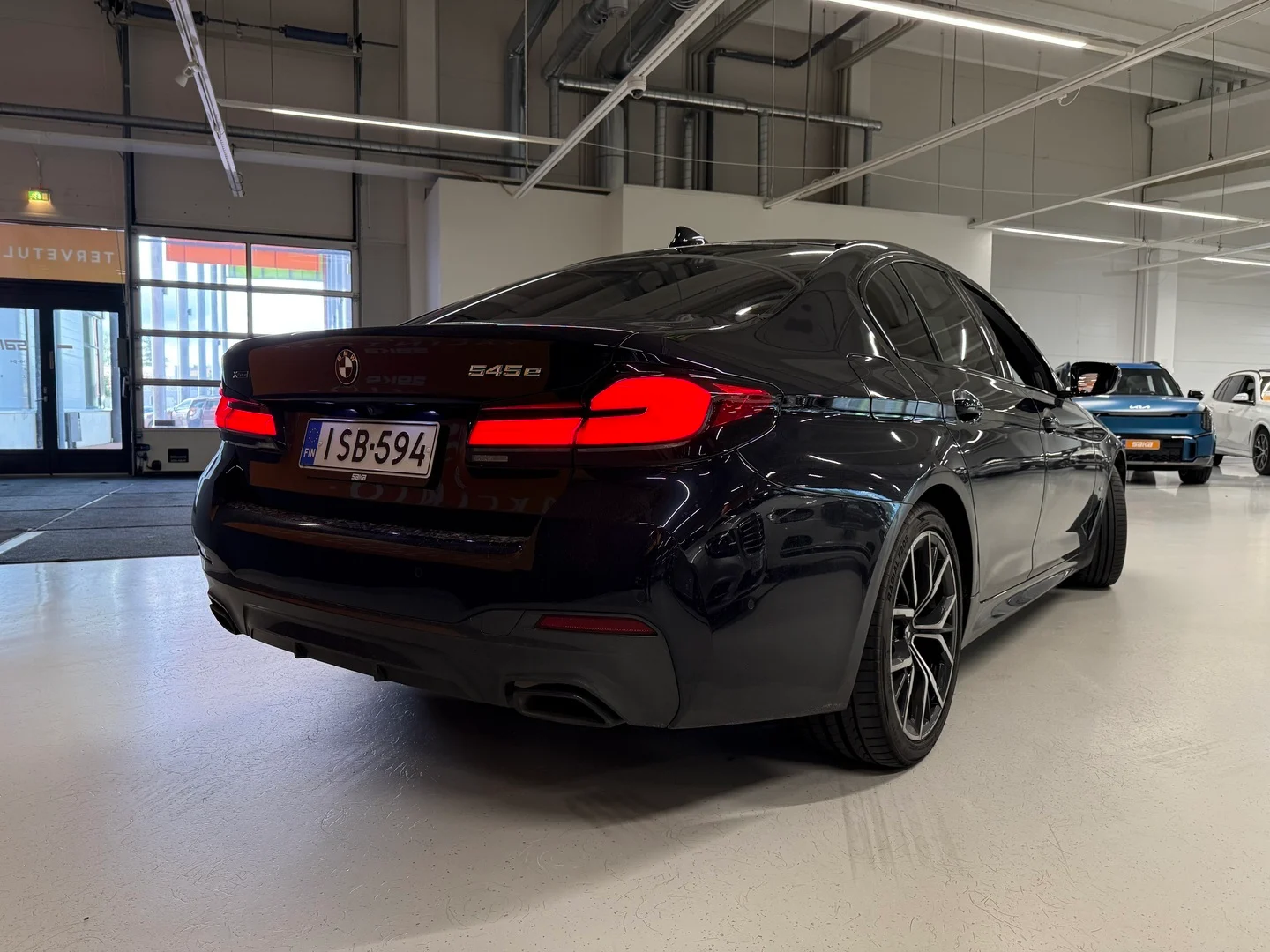 Car Image - 4YHOfKHrURFYGoZf2CTjgl