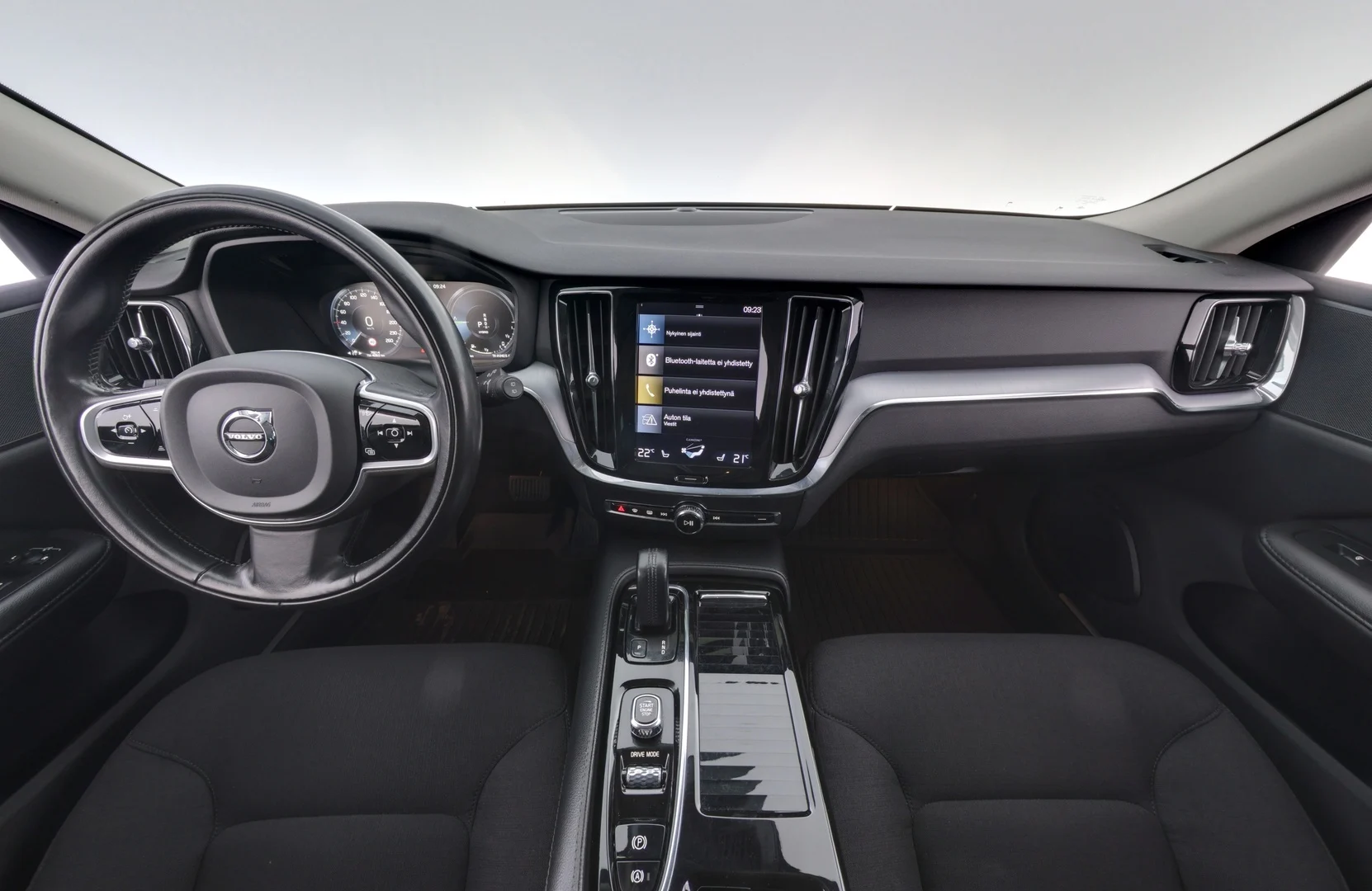 Car Image - svuKXvD721TefXCdGrN9N