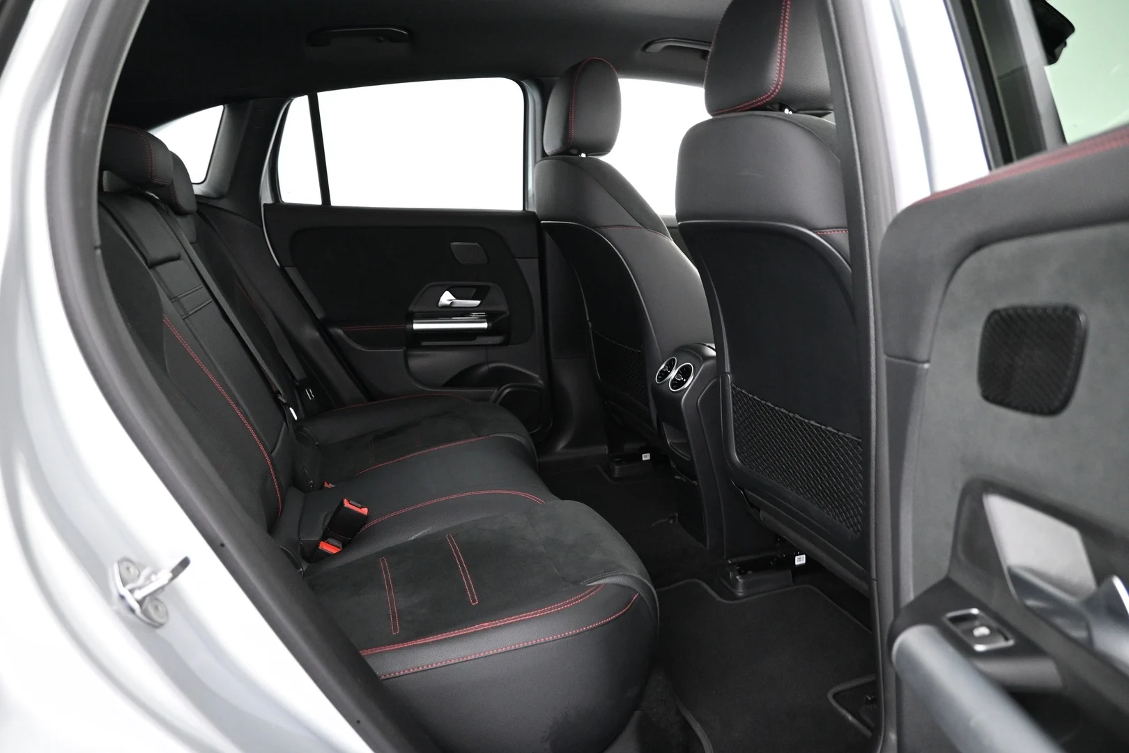 Car Image - pIHxY9w6fVBzfWVLK2Gzi