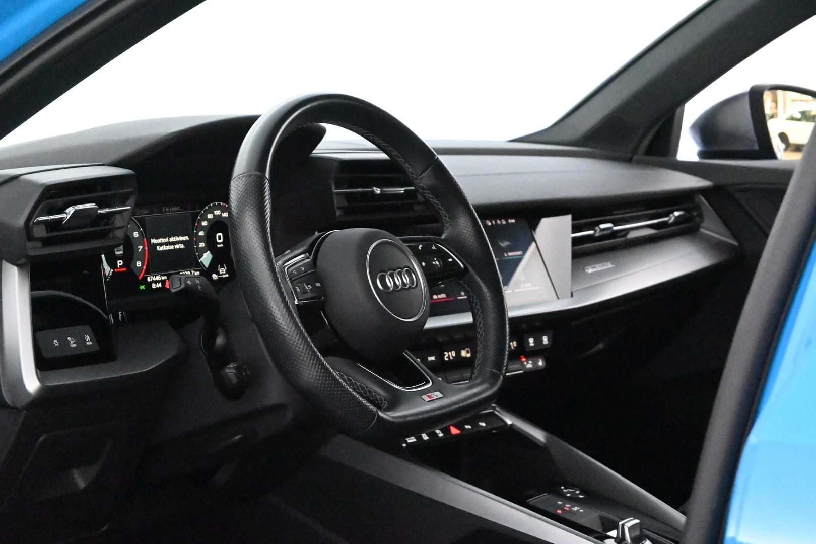 Car Image - 4O17tZu0dqLrTC6OpuGFrO