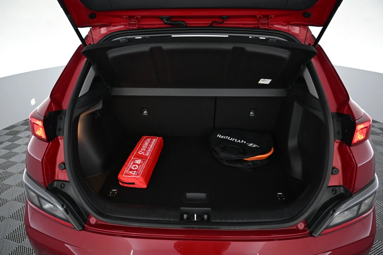 Car Image - 4wSiYa8CCZZBUhJ1VHeG8w