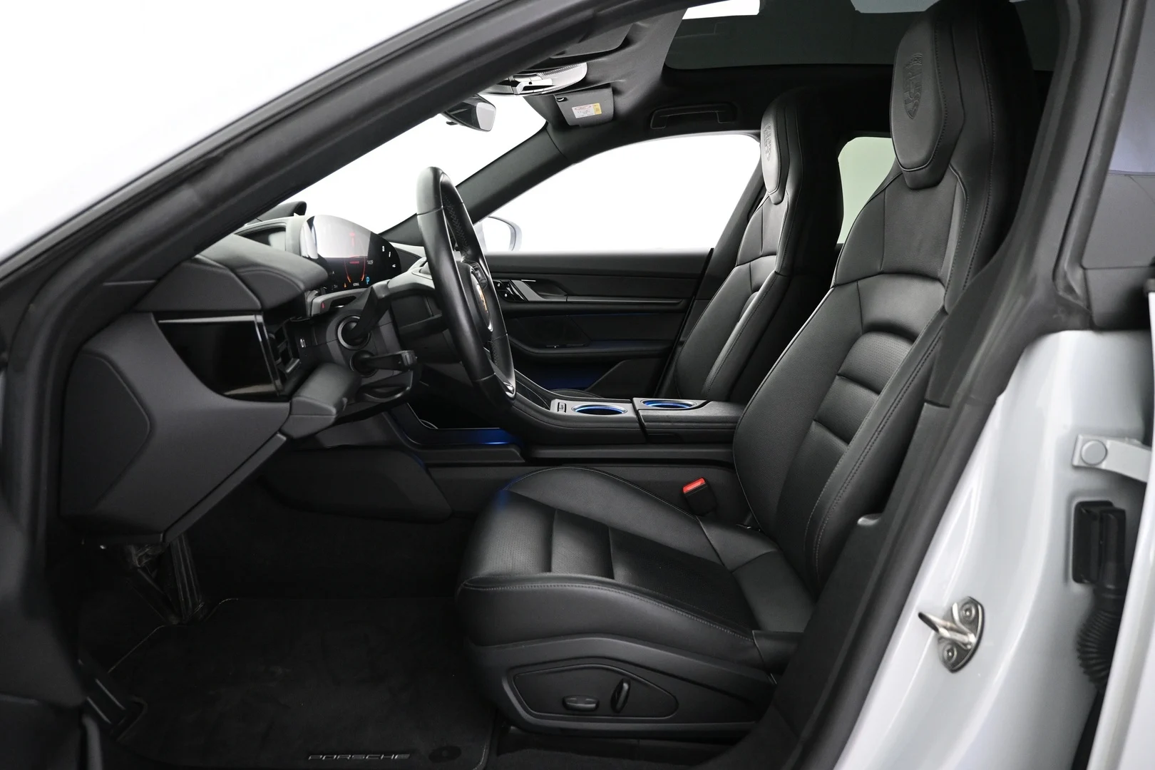 Car Image - 2N9CTbxkyllQxOrB5sdTdQ