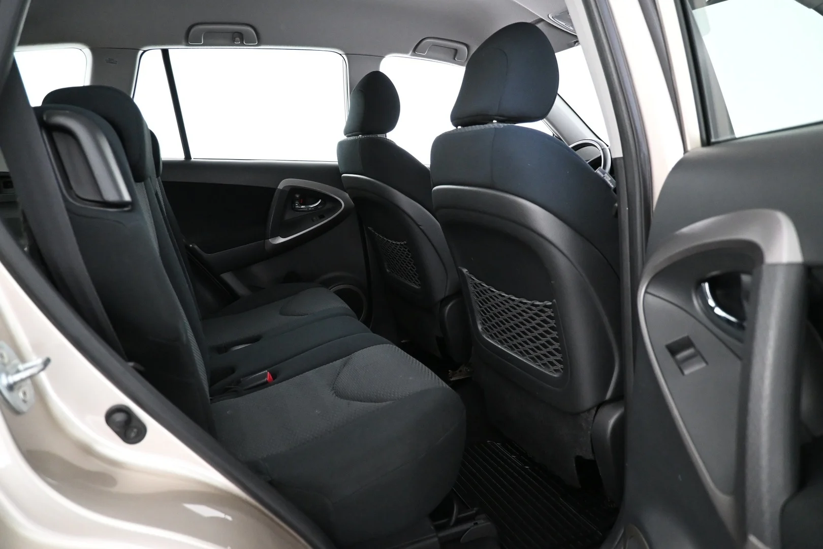 Car Image - 2hJgFOSQp5TVPXyMZqYlam