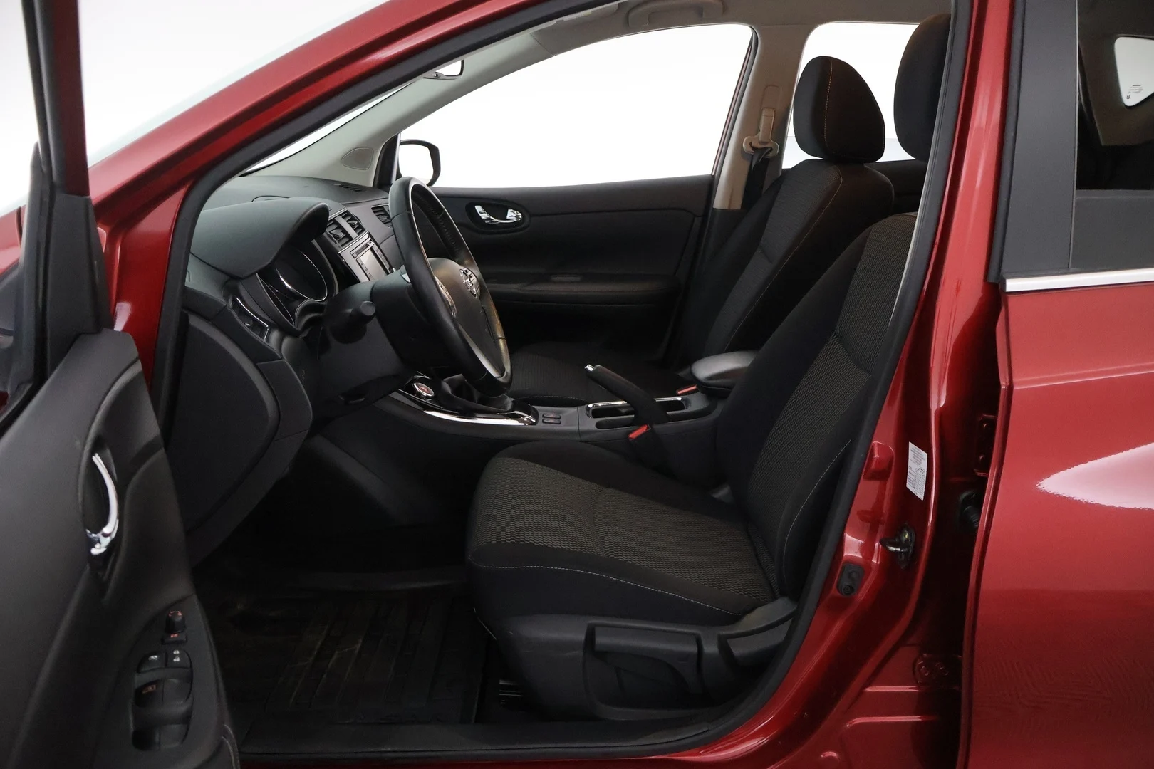 Car Image - 3okLoWj0aAcd7rsC8OXuVW