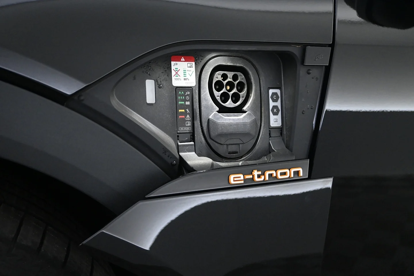 Car Image - 1wdmTNDQZk2ScWFBRlxcrU