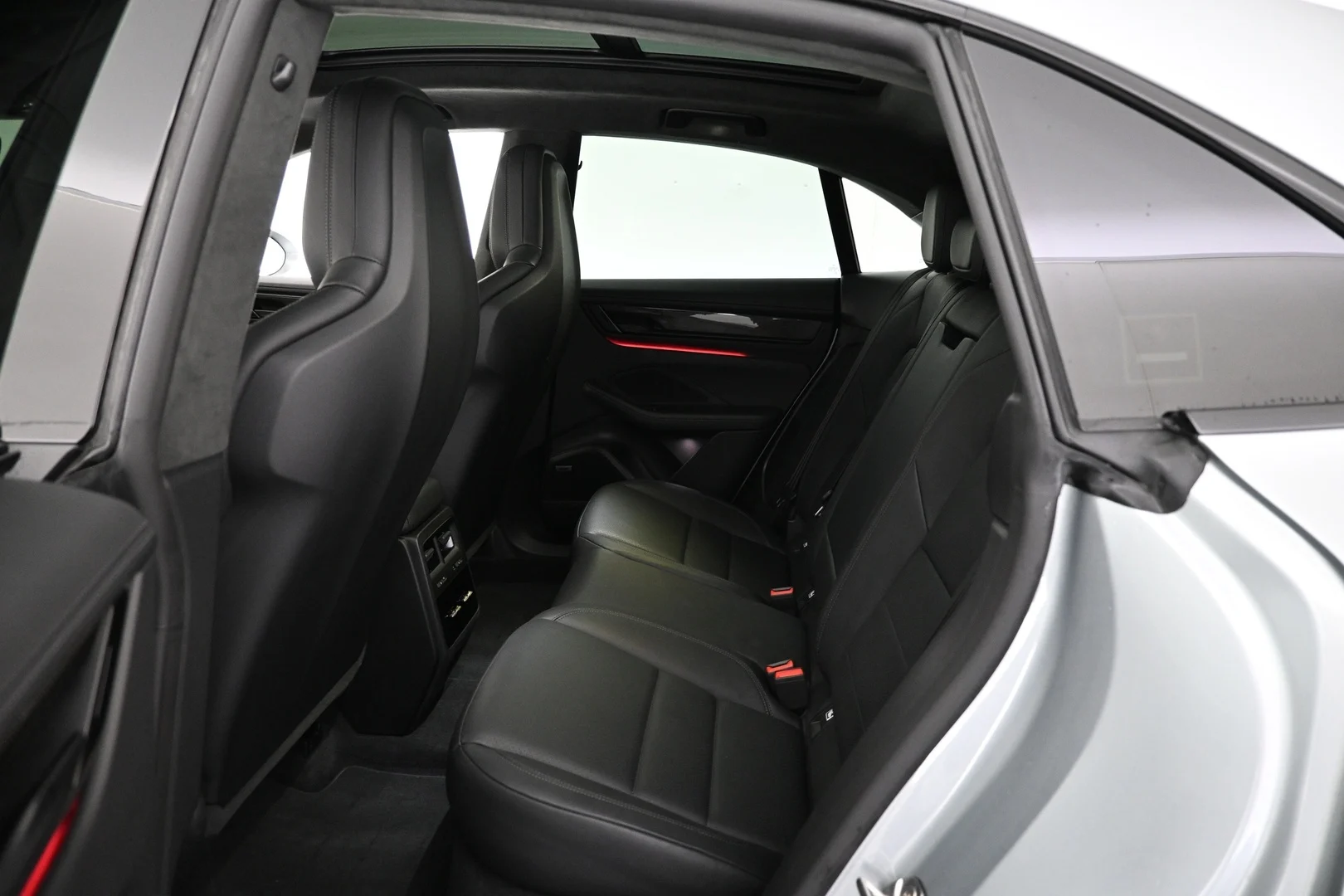 Car Image - 4GYuse4hKnHsVHkqbBkPPM