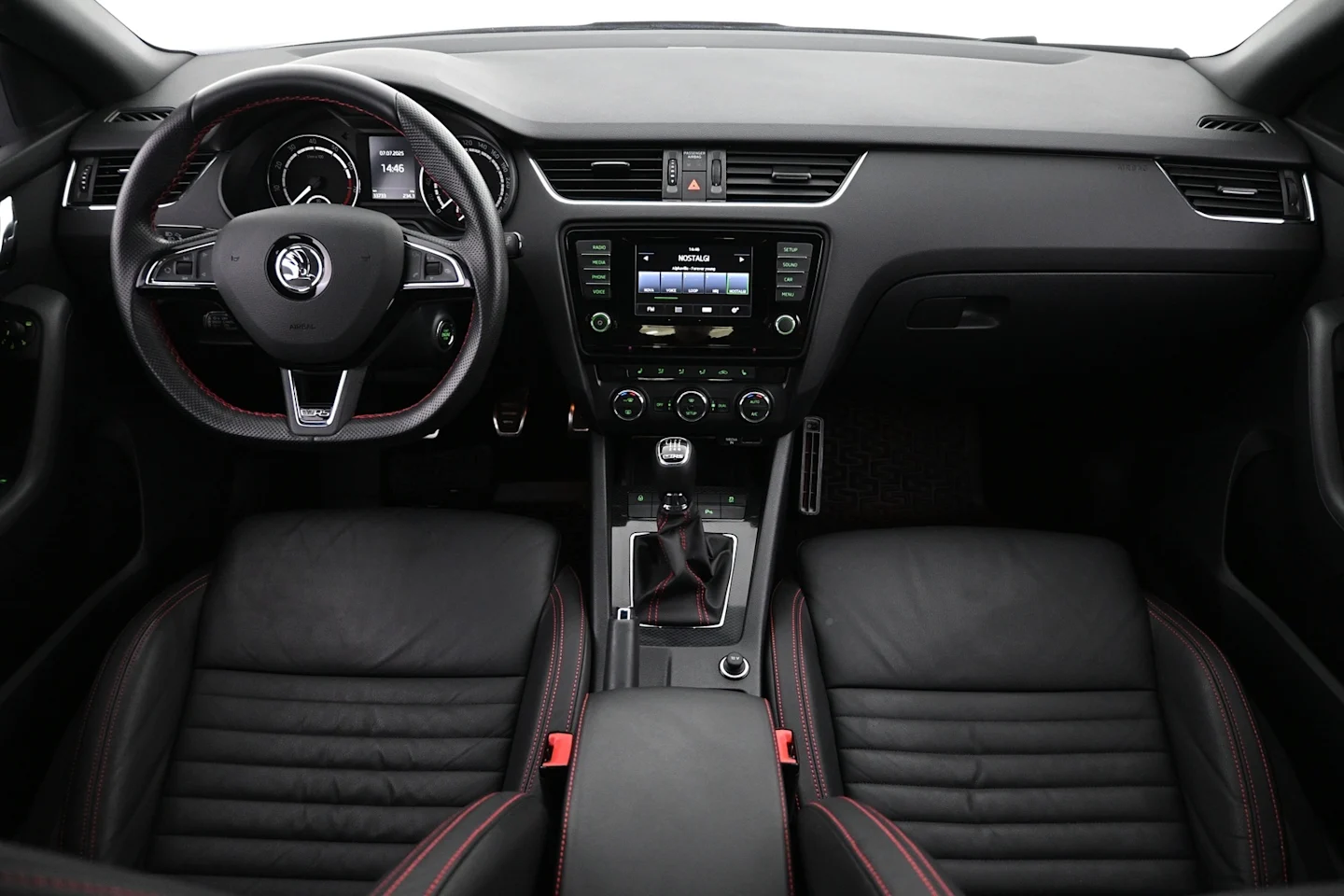 Car Image - 781GFN3ZSYPGylXIAJVXz8