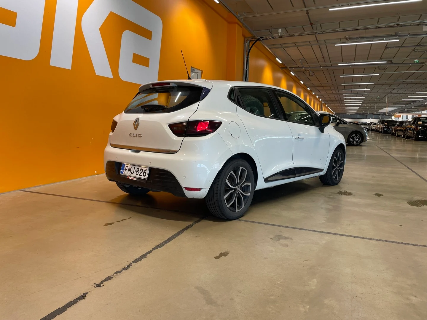 Car Image - 1jWJRnK6aWNgg5TbqGPYDT