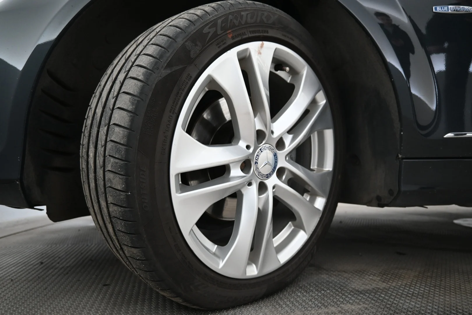 Car Image - 4J4ic9ndNA8BPlkPSetw9P