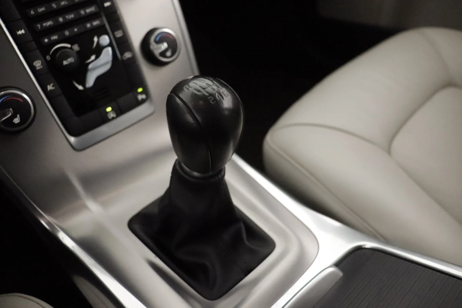 Car Image - 4fQVX2brnuIBtXzBsG8Gg4