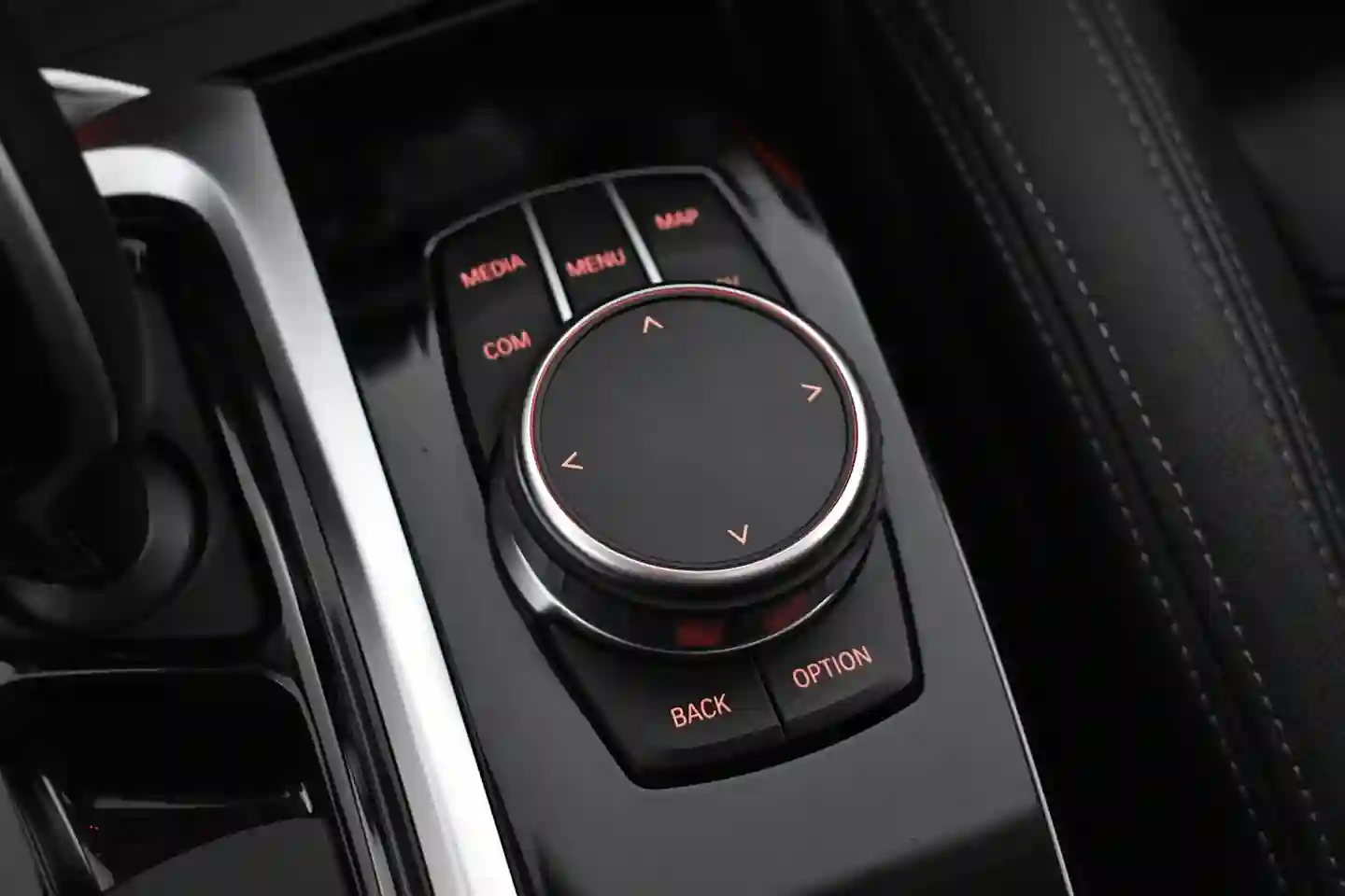 Car Image - 4dNVP0rMG39q8JESkqjCt4