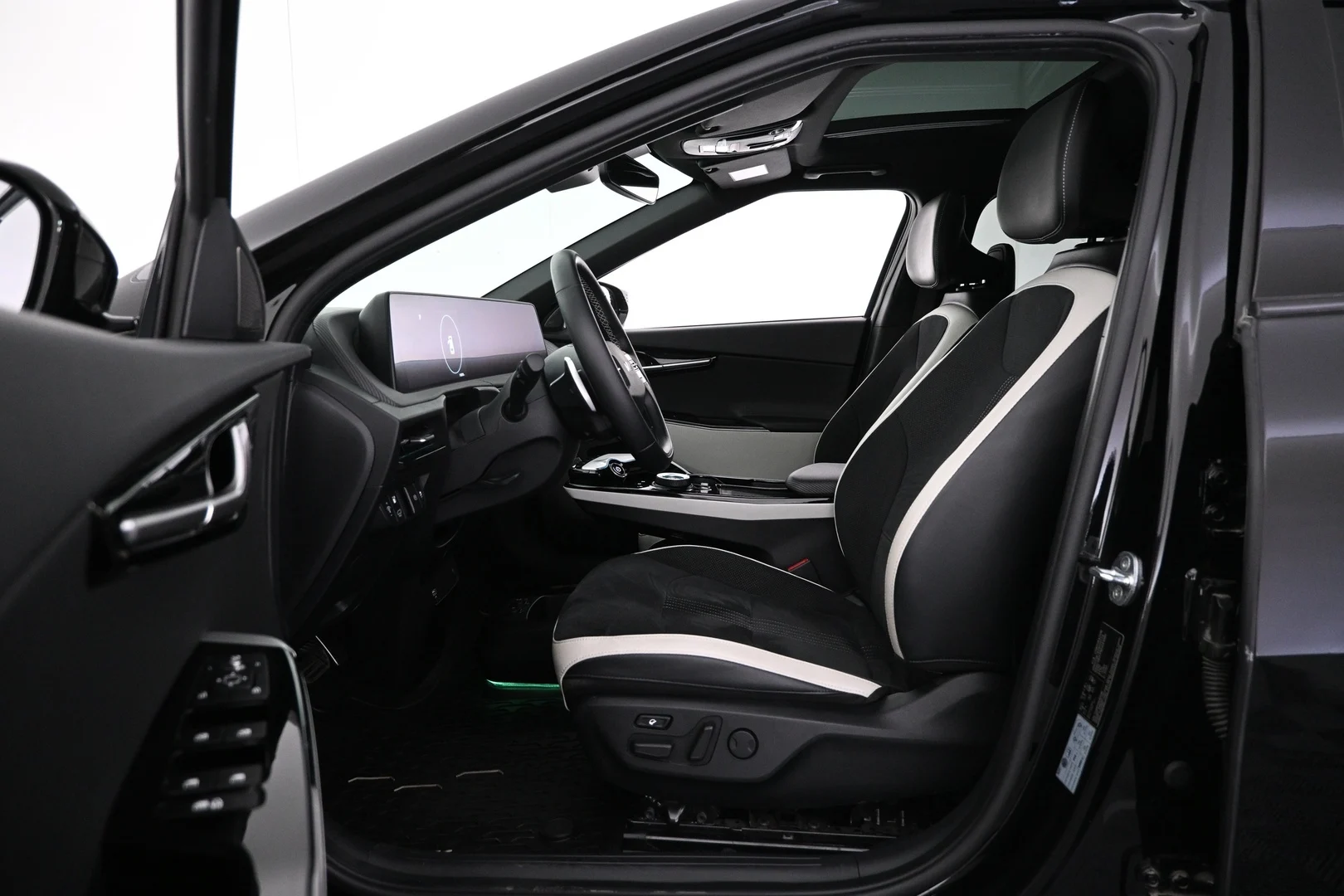 Car Image - 5BttlEpGKBIbXb5gms96RF