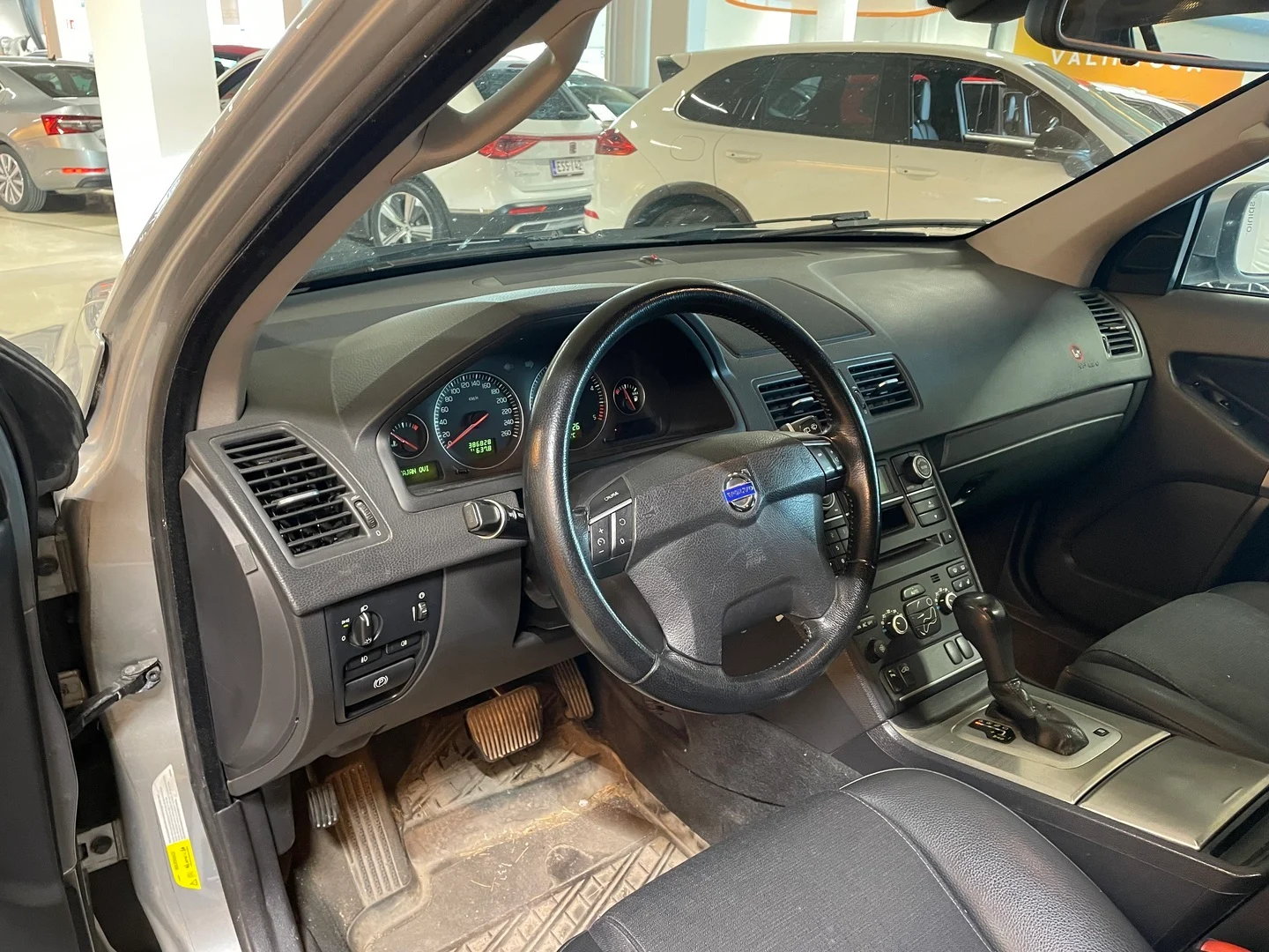 Car Image - 228ryRZUXHCHxtUupSYo3s