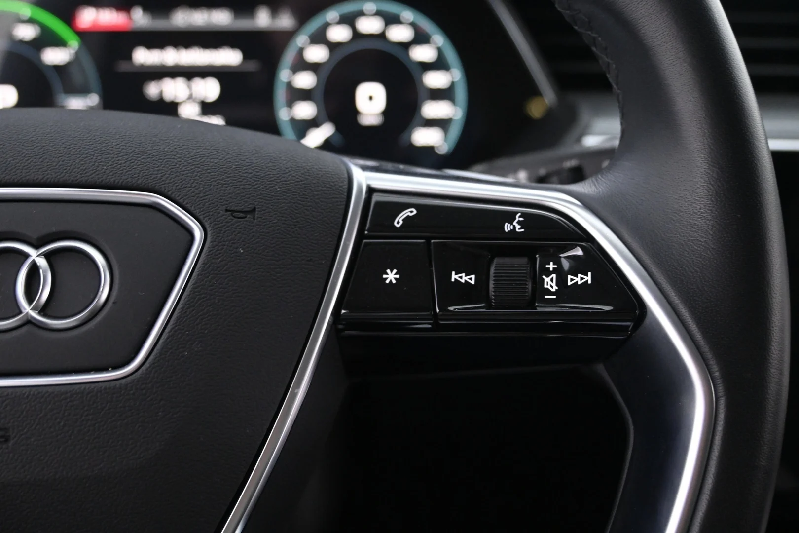 Car Image - 3T1cjXgriZttykpeS5iboj