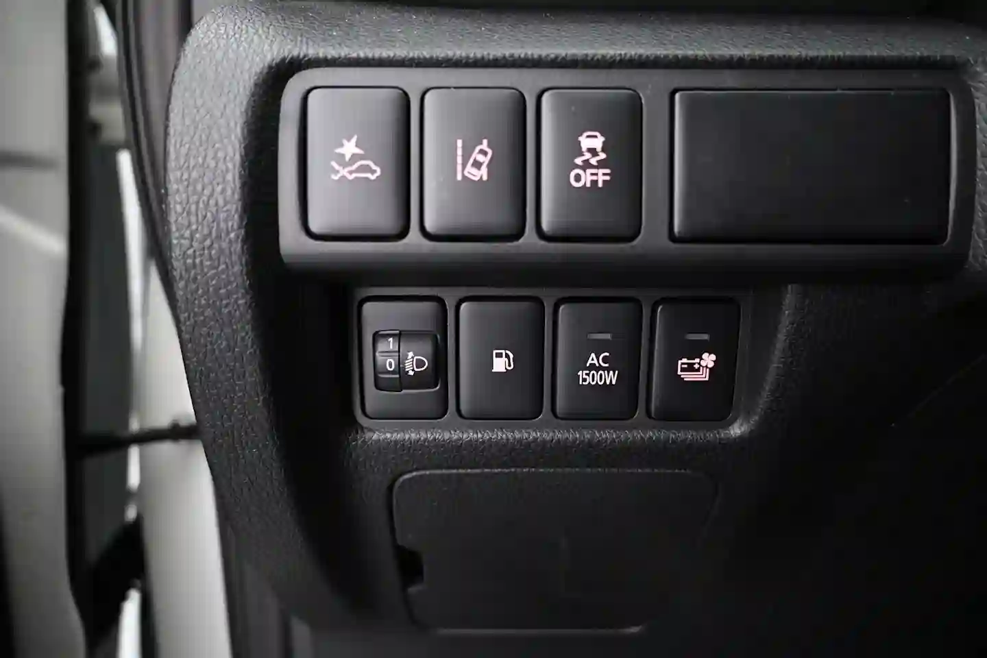 Car Image - 3raZM5CSLarTAEgBf48Rsl
