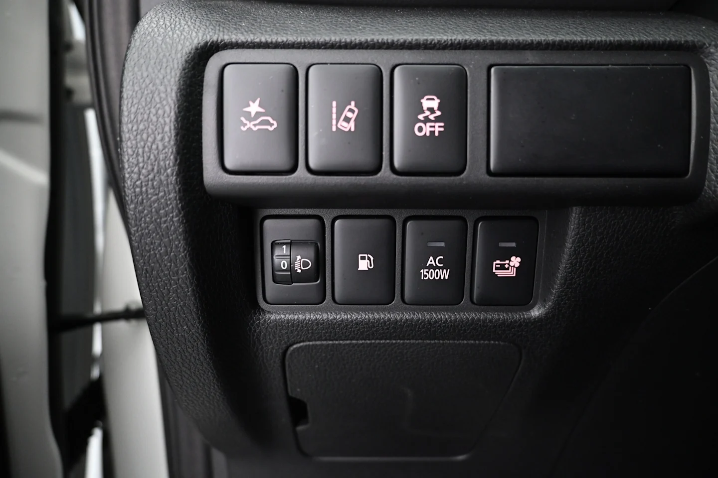 Car Image - 3raZM5CSLarTAEgBf48Rsl