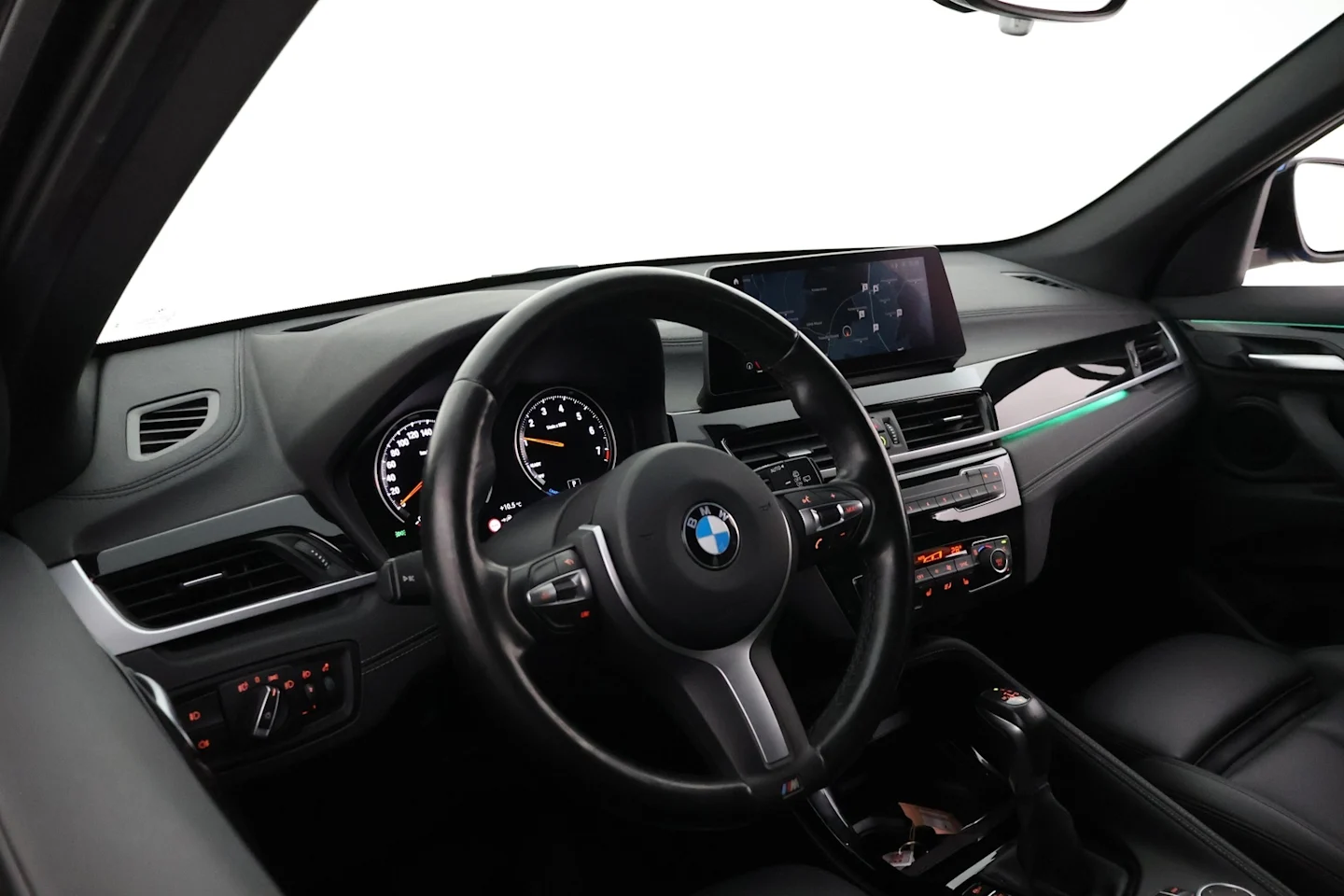 Car Image - 28OmVtr81YY9QiInBpXyv2