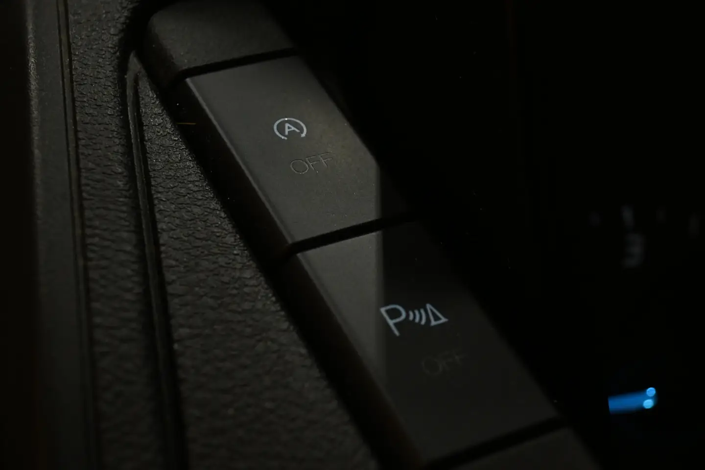 Car Image - F5h7l6V9IWuVzZnYklFFz