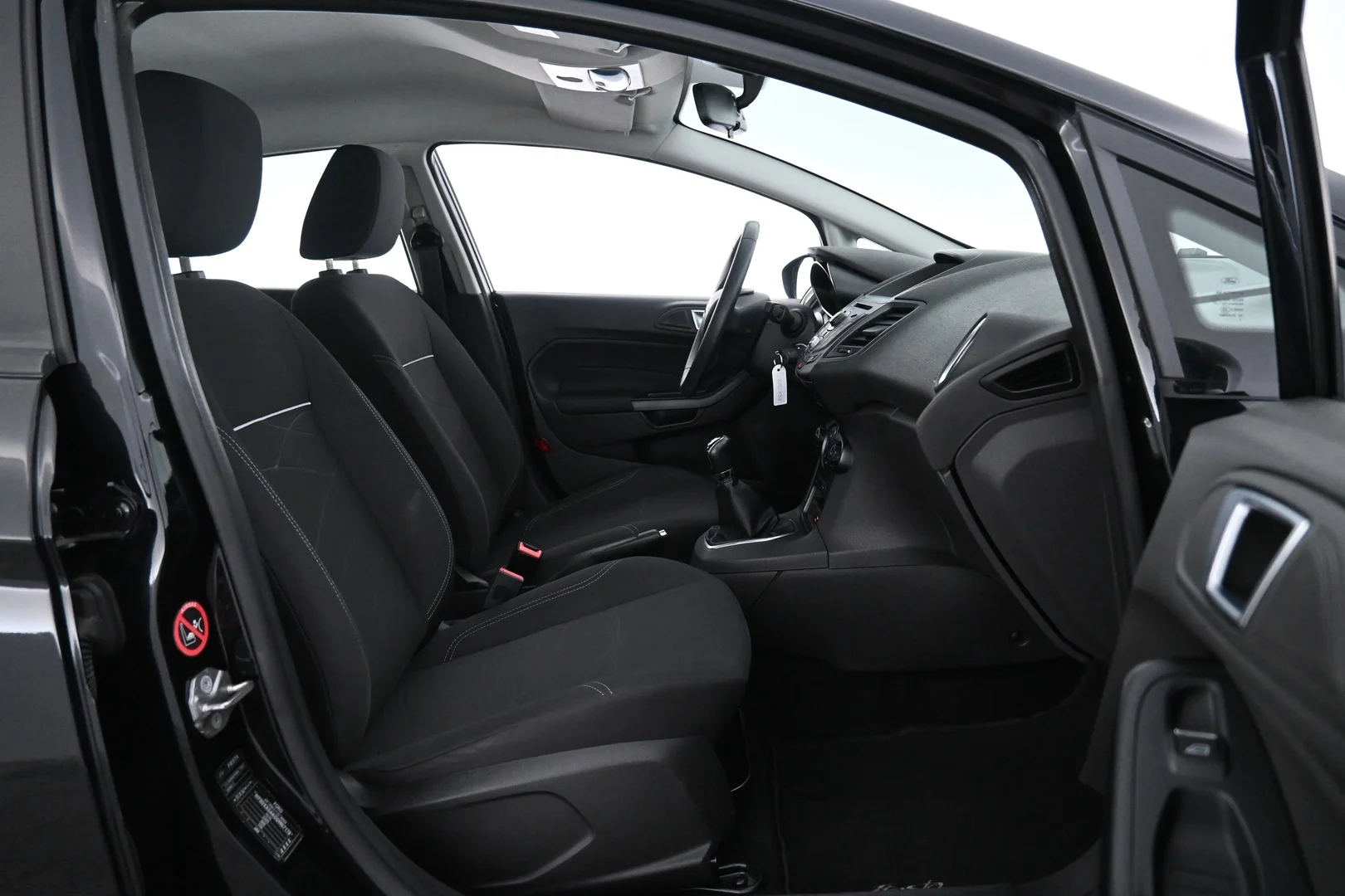 Car Image - 7AqtTe7gI0yR1N2cCEEOnH