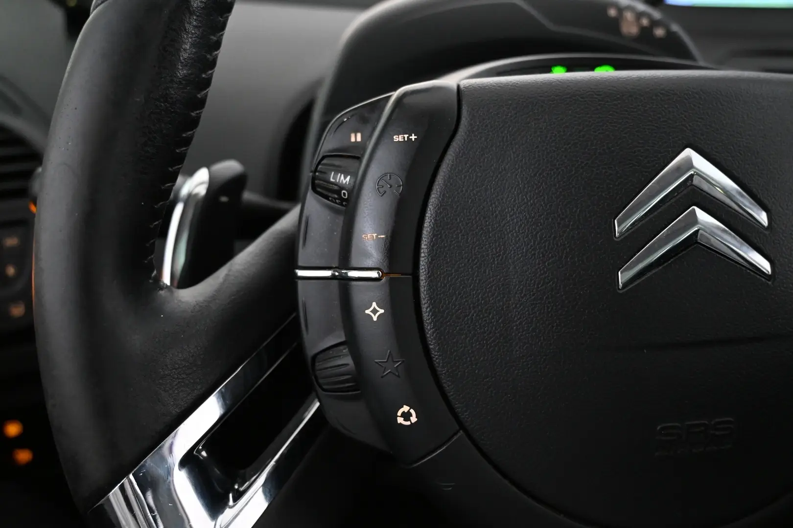 Car Image - 1xFdAt7O5dIC9szSv0Kecz