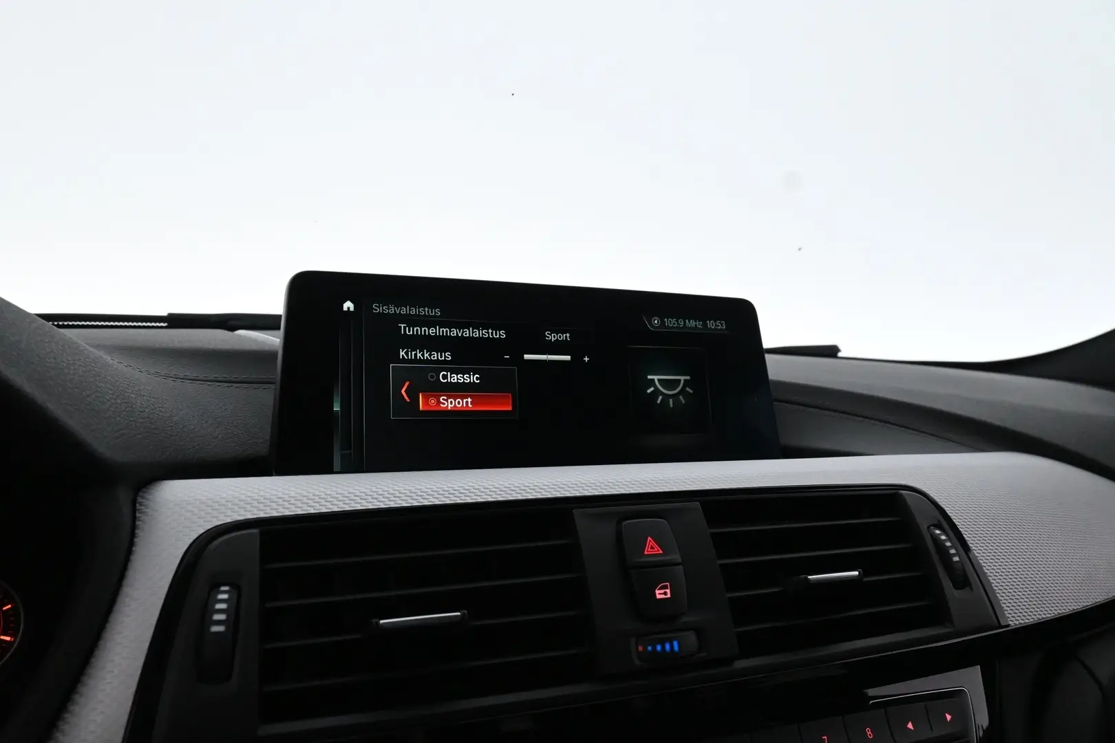 Car Image - 5ToAsSmFsIOakFL44jKu3h