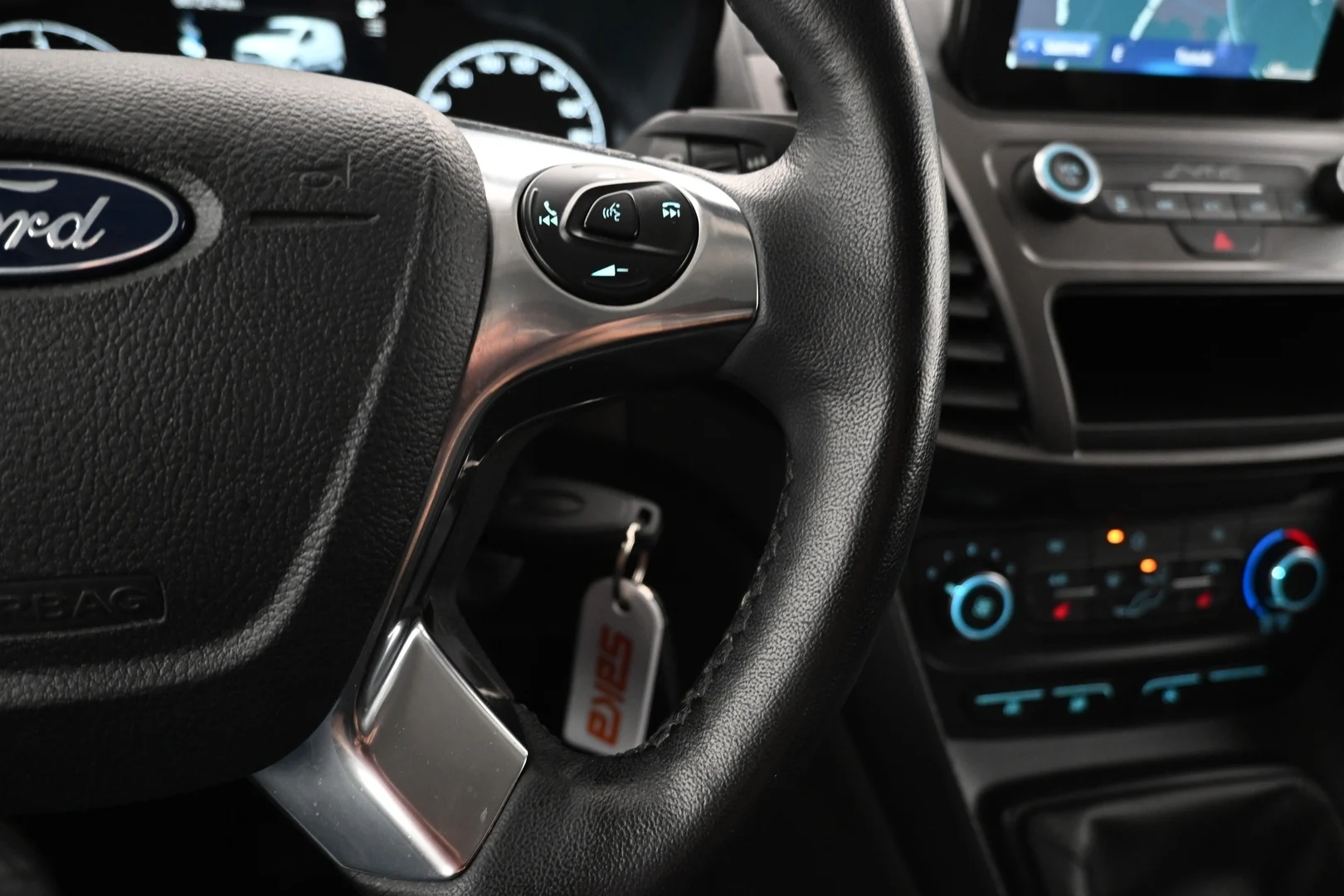 Car Image - UTRsnntOquSmOyDcFbVn8