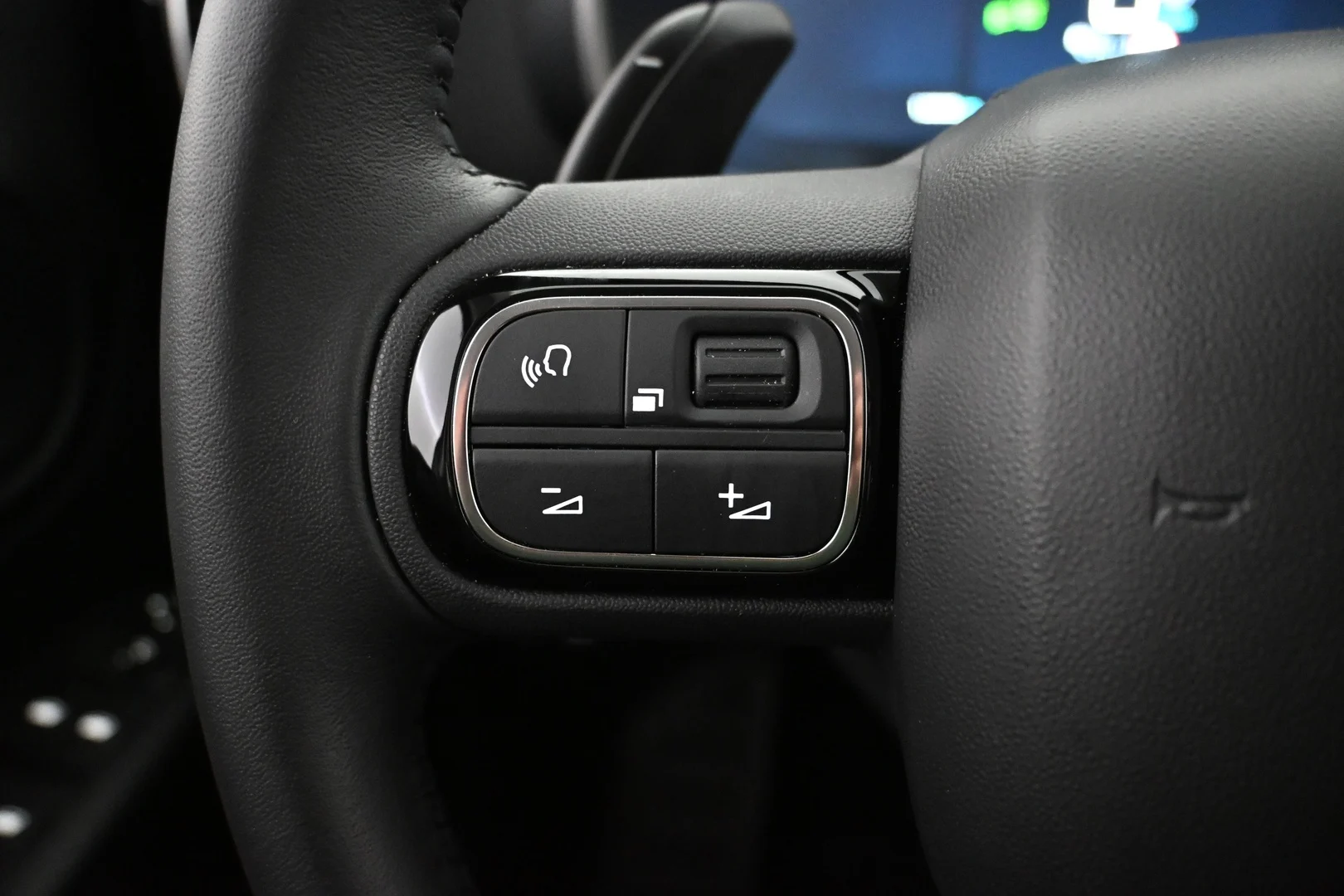 Car Image - RWUy3nRKs5nhBt9tKluTJ