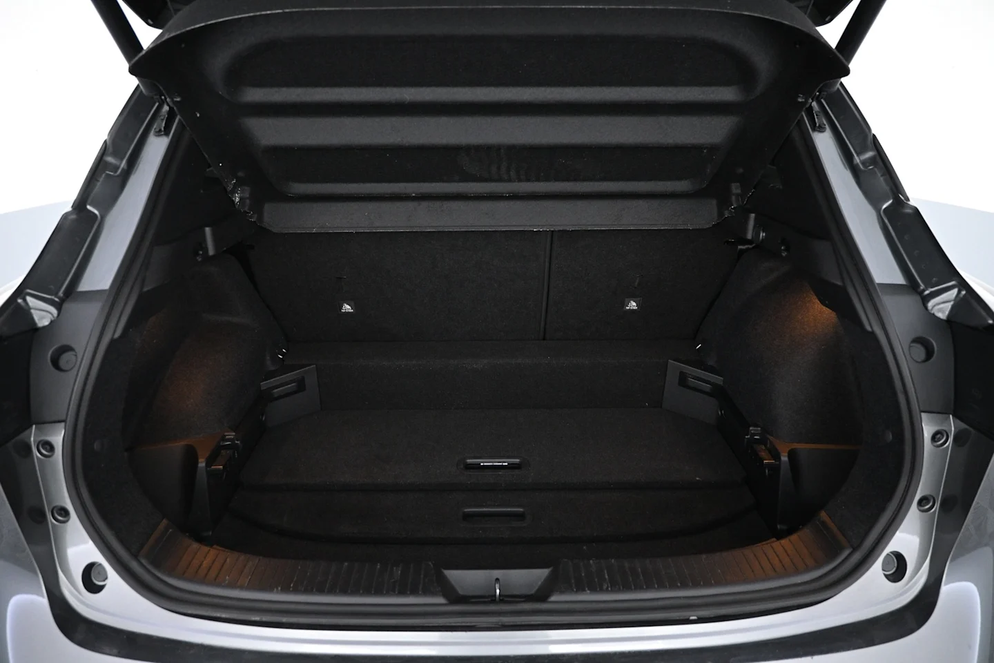 Car Image - 6lwoF4ud9Erh5lqiZNMmNv