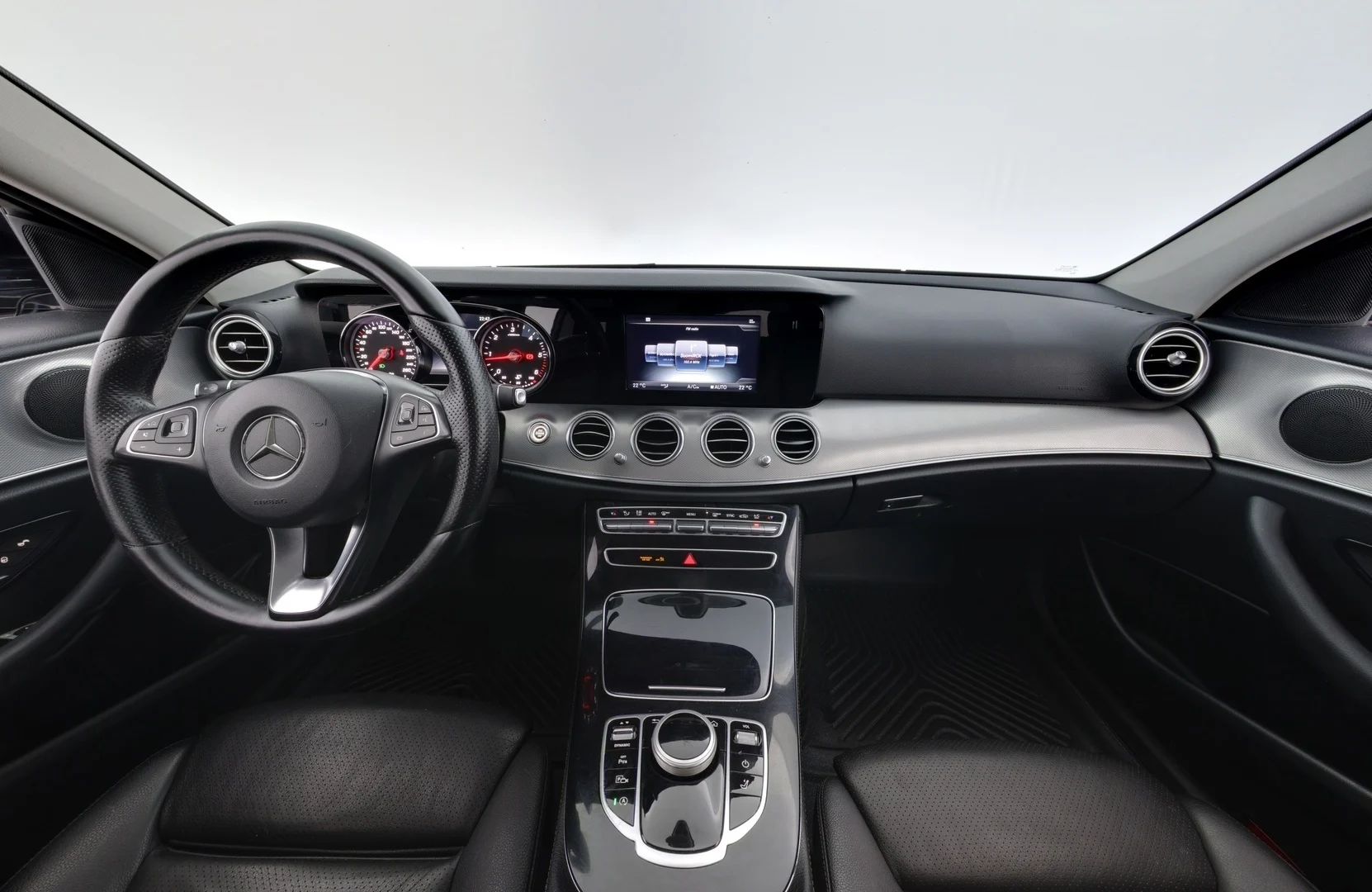 Car Image - 3RWGZMNcMVtm33xX3vWBlk
