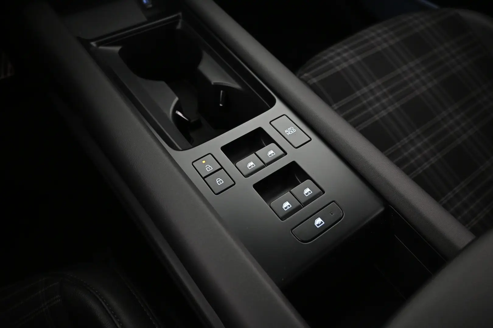 Car Image - 1PGu8Gy6747OYIS9JmRJGT