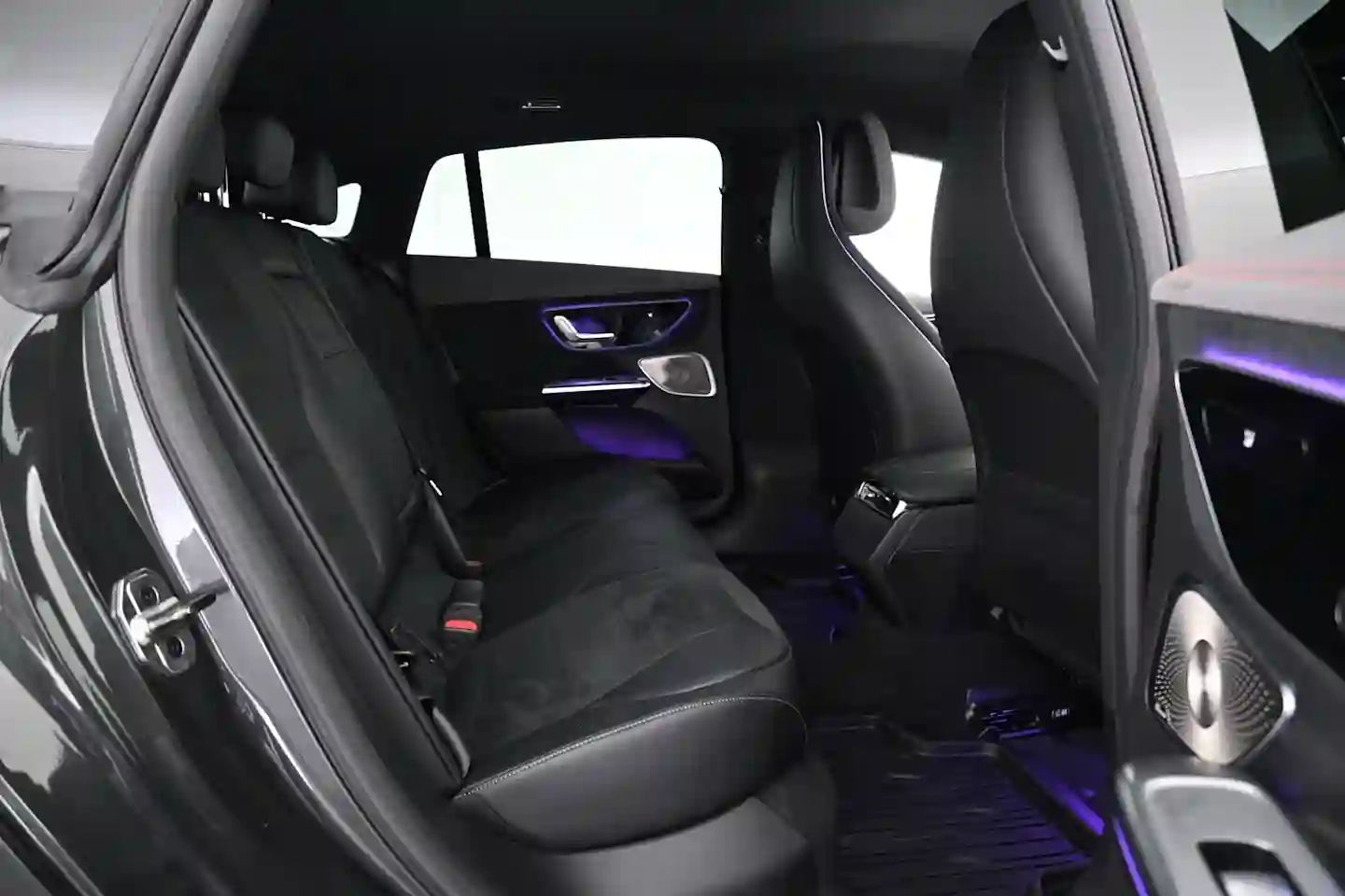 Car Image - 7fGZ7ztht2kHKUD8yBqrAo