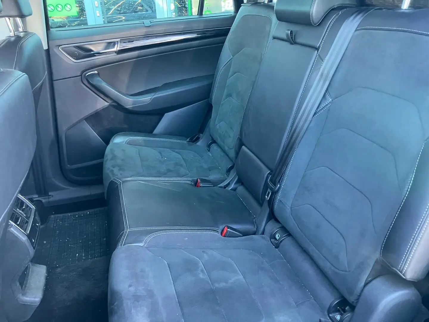 Car Image - 5bQfKWOK1RjhLy6inHoiqw
