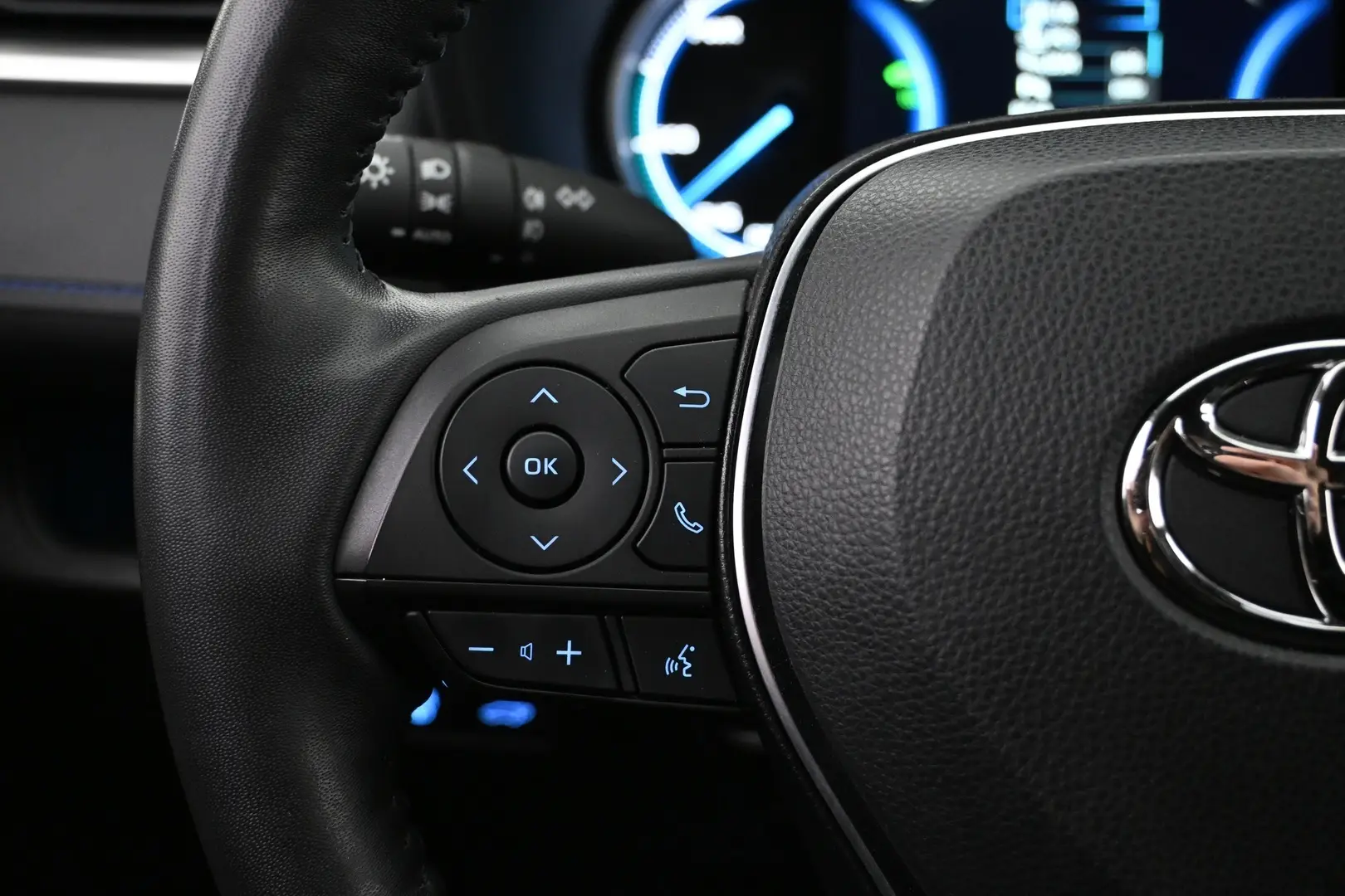 Car Image - 4VFBXO9mQZa5G3XqObkOxS
