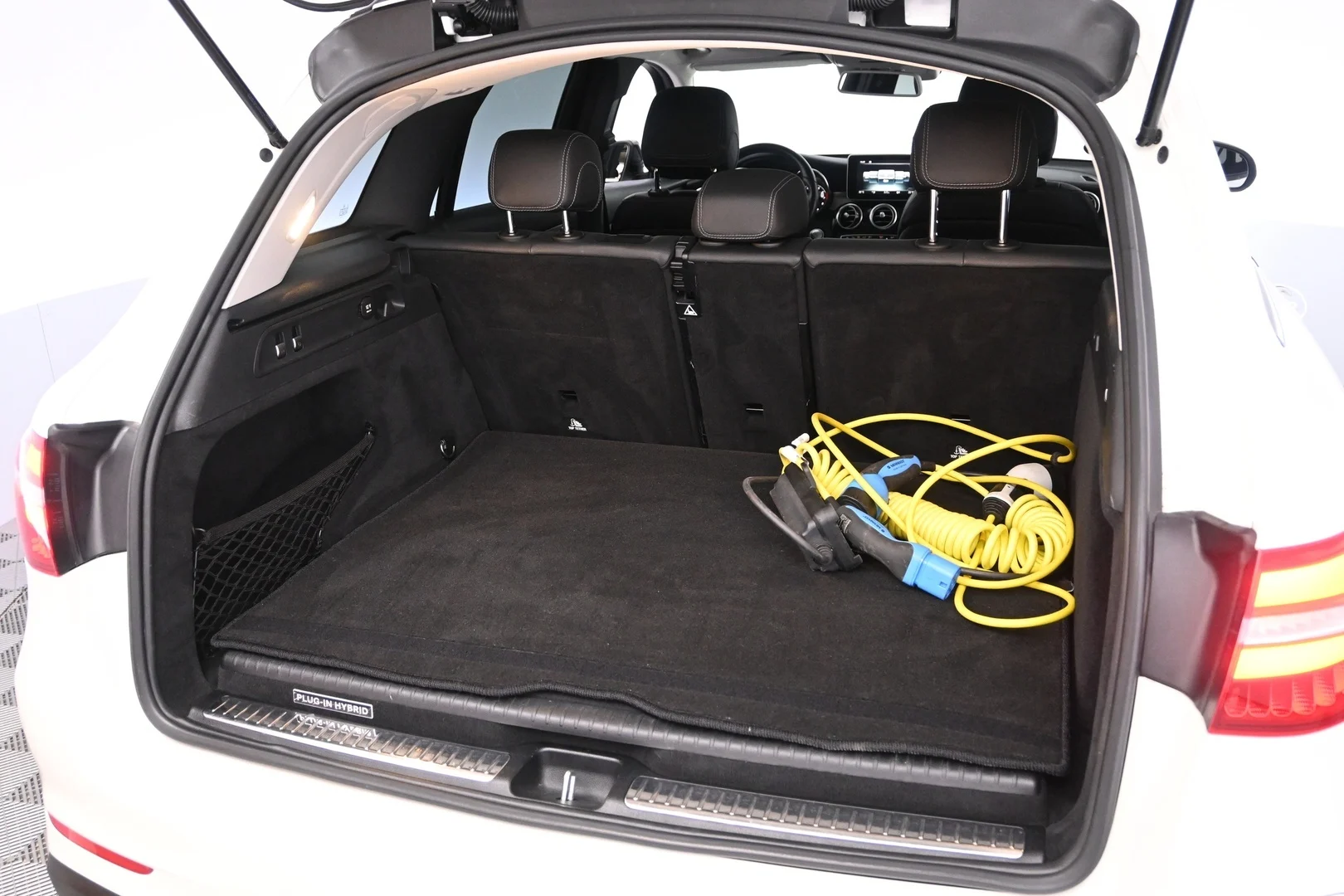 Car Image - 709QXXJAbLGCeKqNQ7FRco