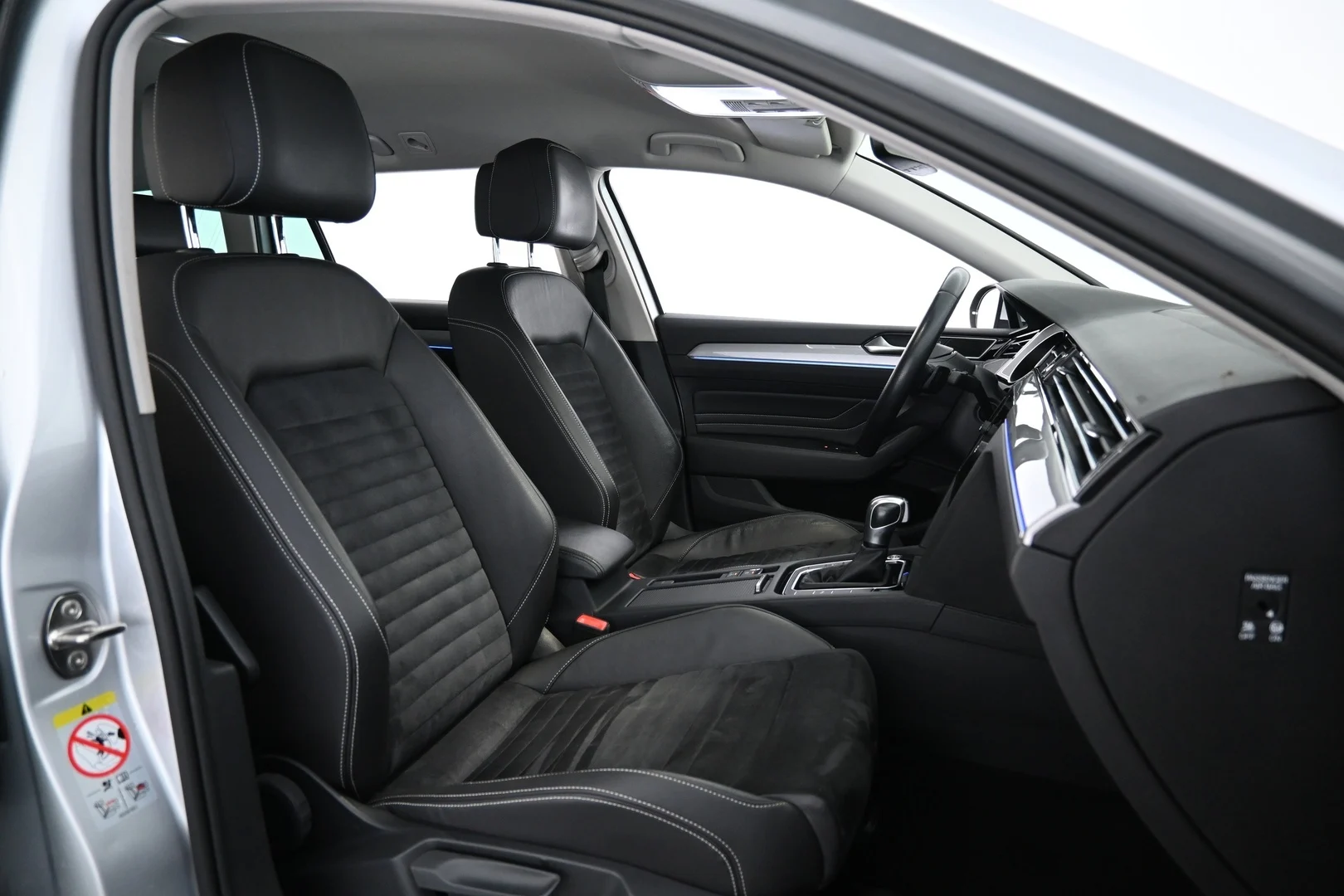 Car Image - 3CIoHc8JqtcV7fWL3BGs5H