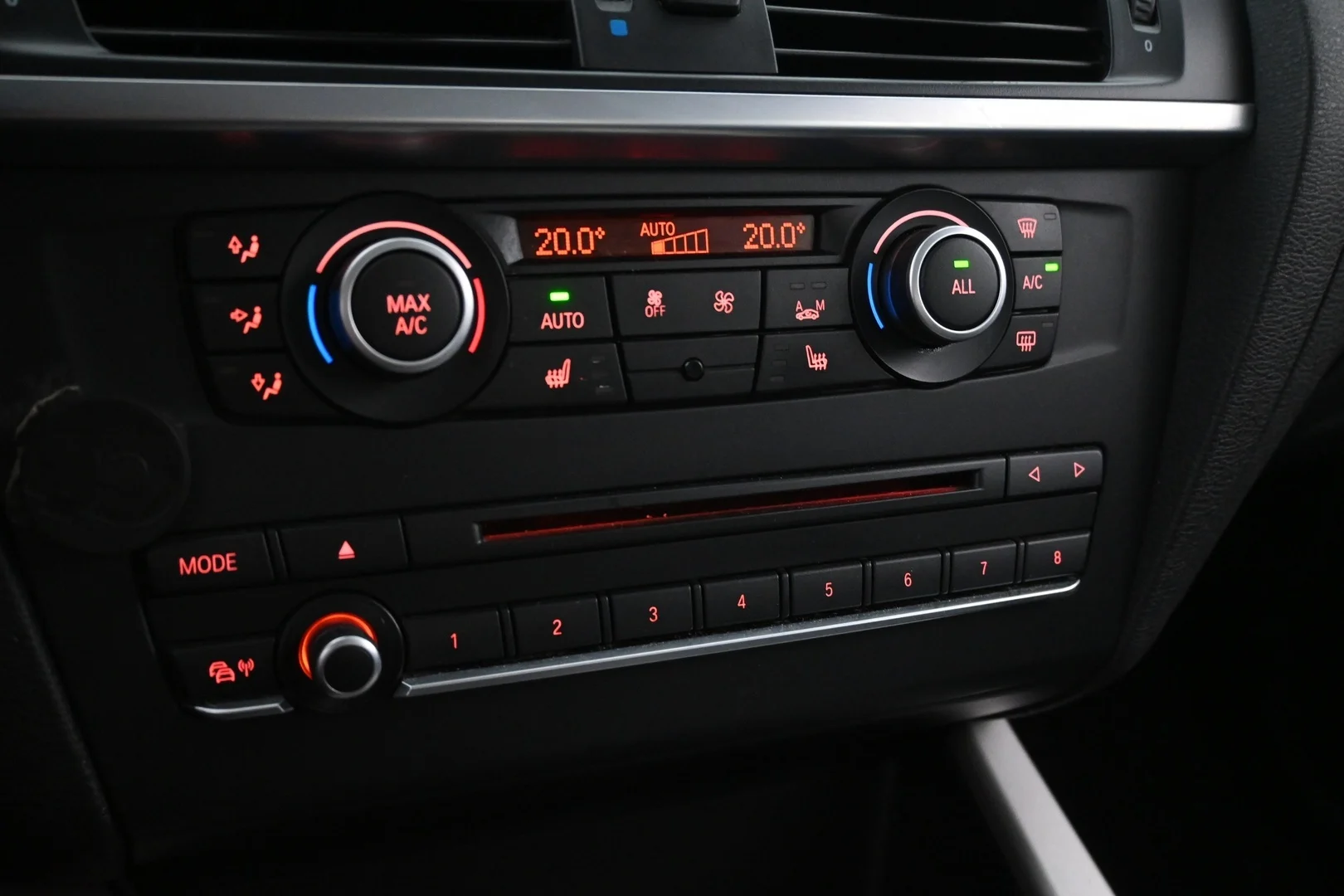 Car Image - 10bAIL8Ms3m7em7NHcRpCt