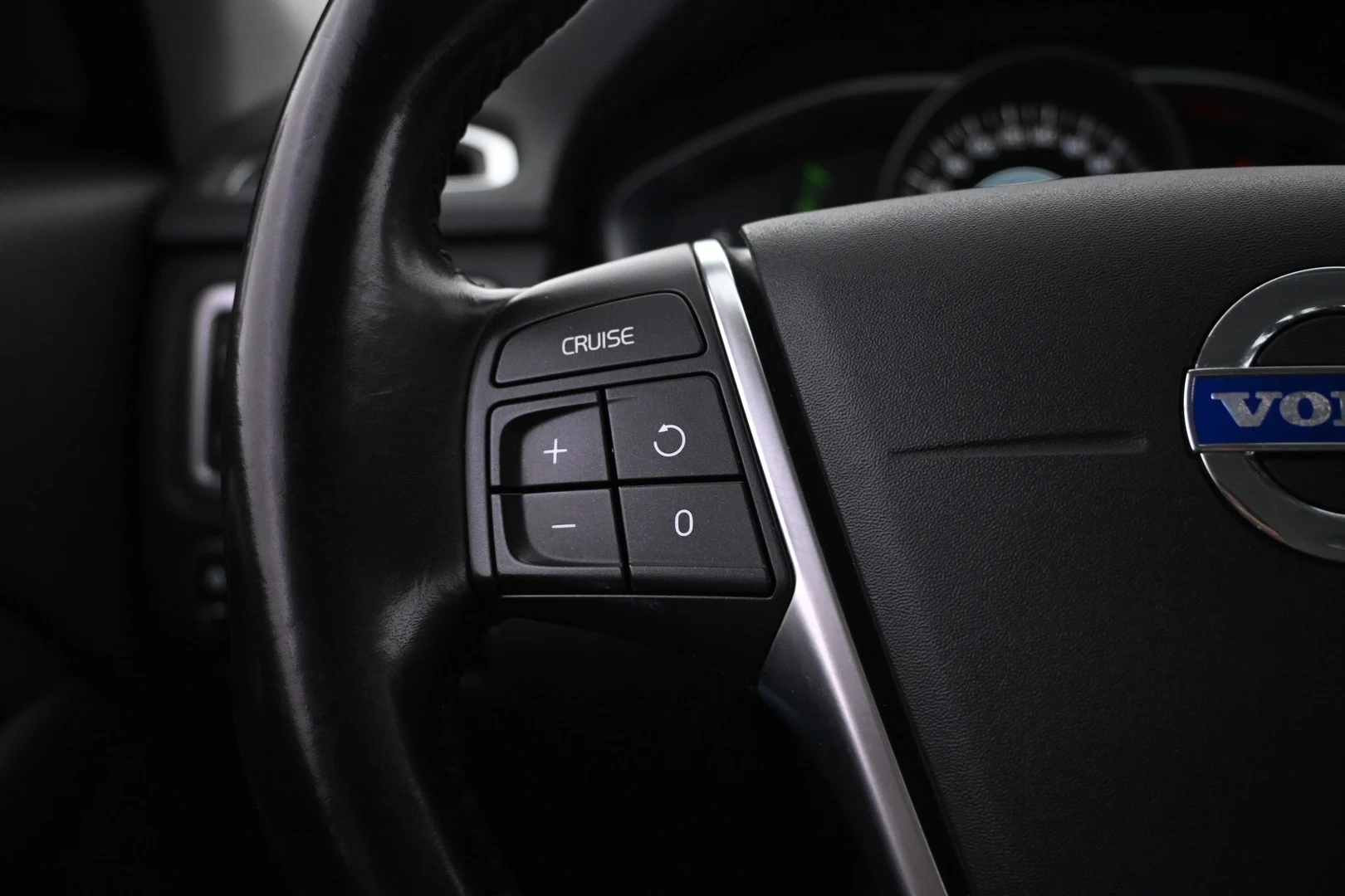 Car Image - 5DEIQExMdf1vqaKKkPs0SF