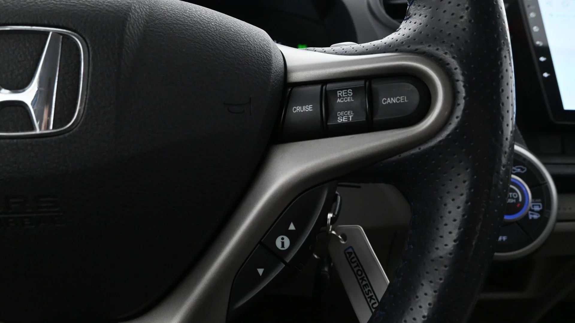 Car Image - vixXyQQcGJK9ligulhgPQ