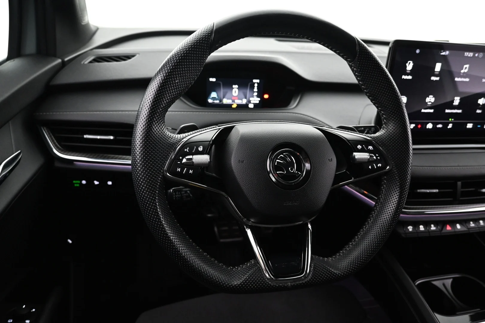 Car Image - 7N0e1pJIrC3EiX1Gpfjpou