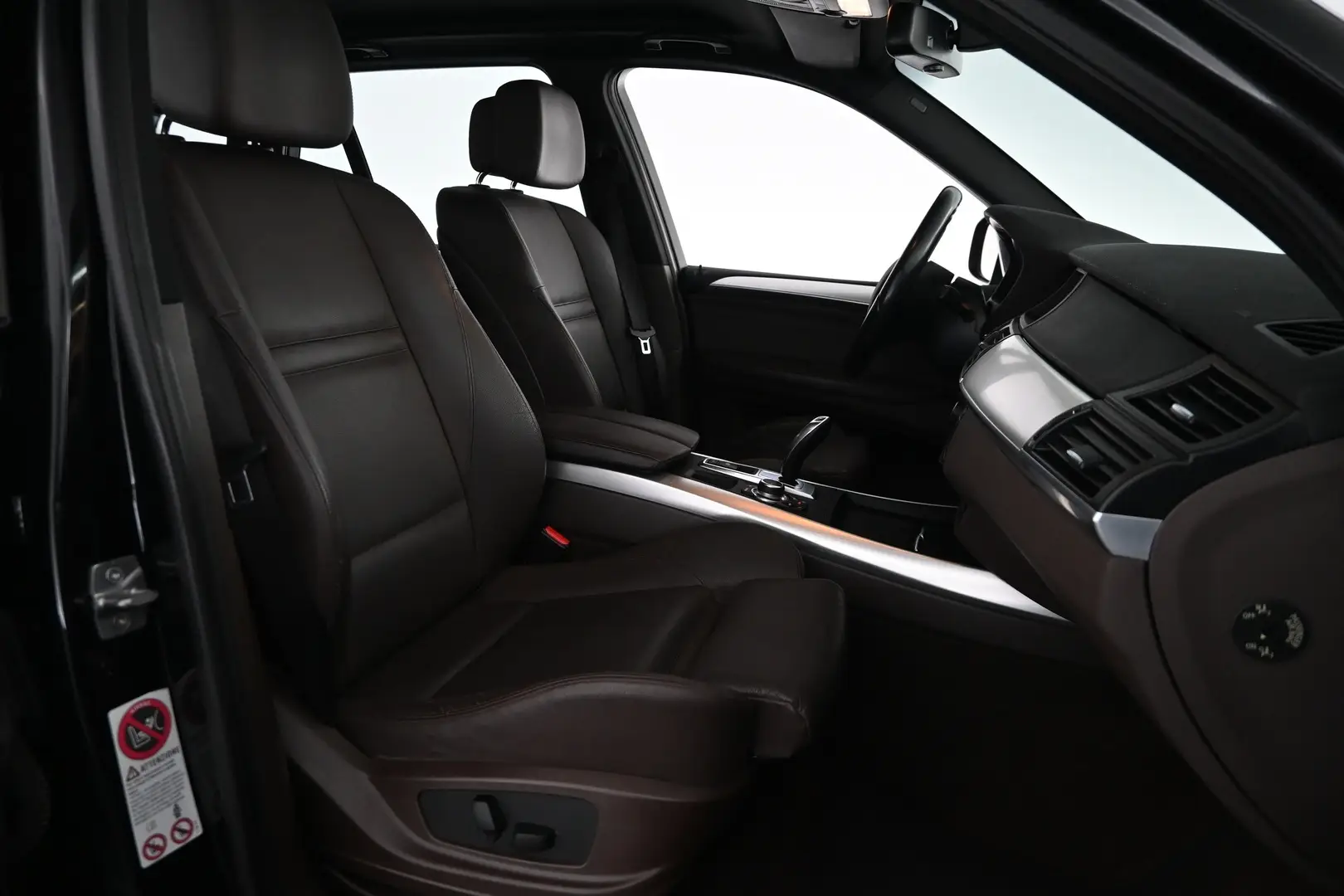 Car Image - 6W4hTq3TCkPkajleaDBcur