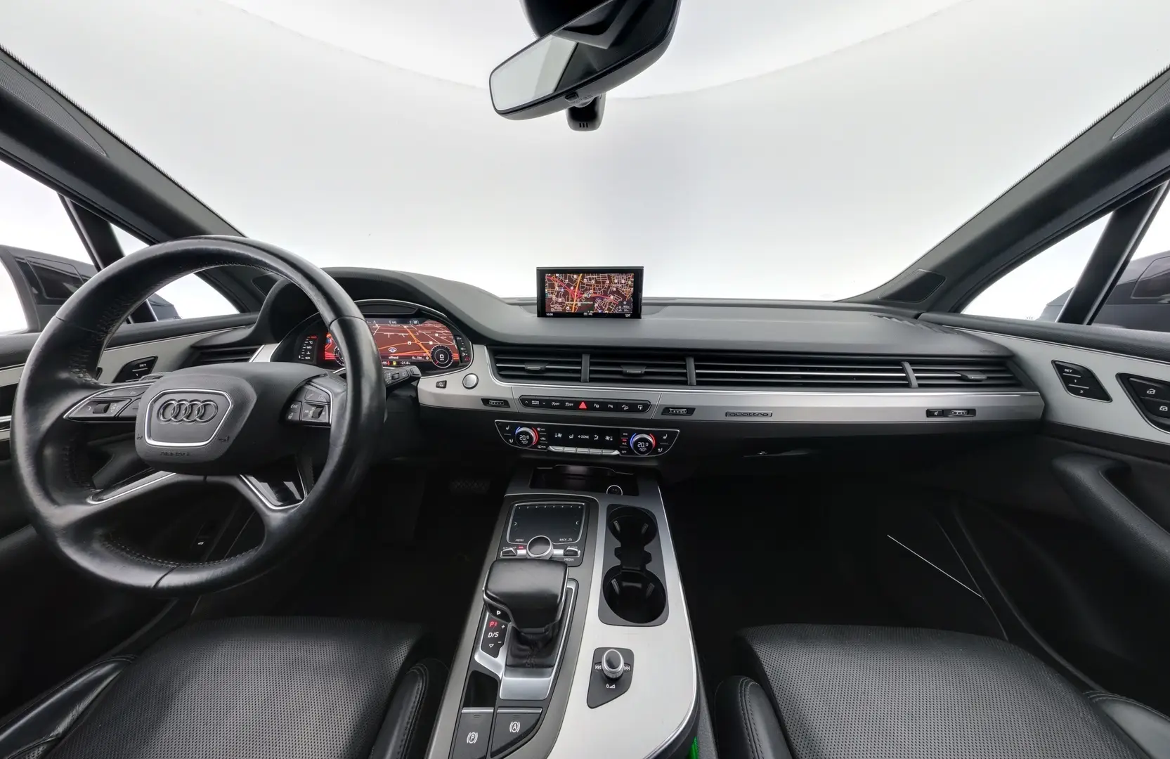 Car Image - 3EyzQnf7t201rDR68M1k35