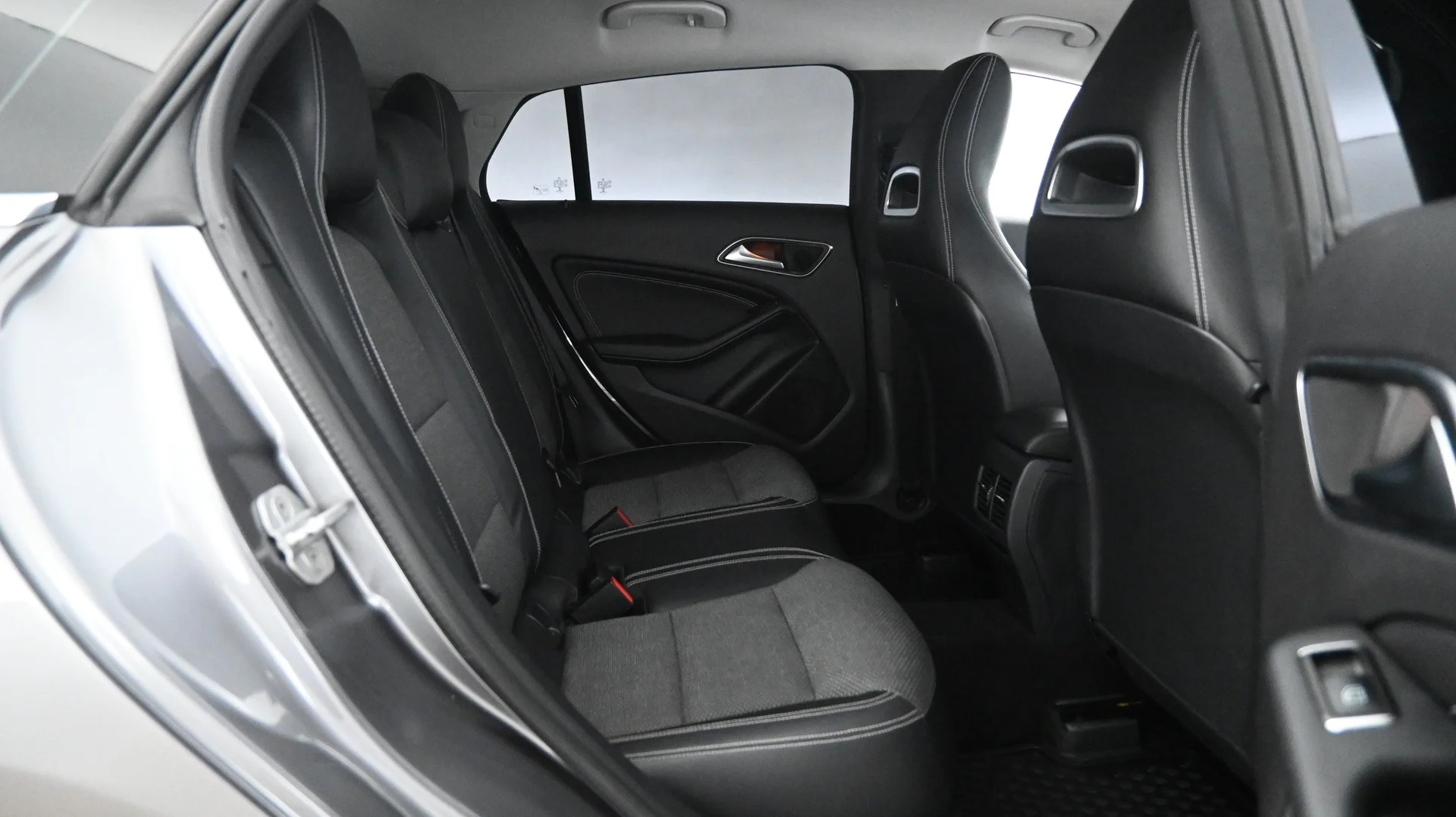 Car Image - 5uzoF9XMuAecgWl7XRrE3q