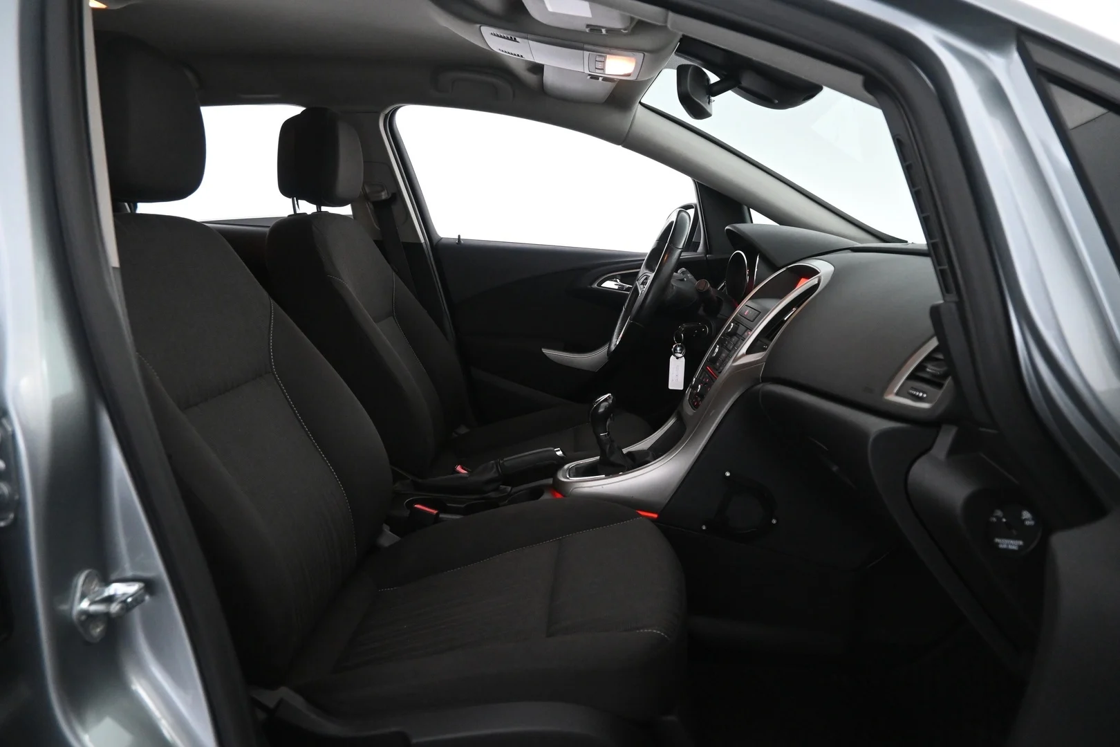 Car Image - 5kIZbr6xlzjHoZORfNDLzn