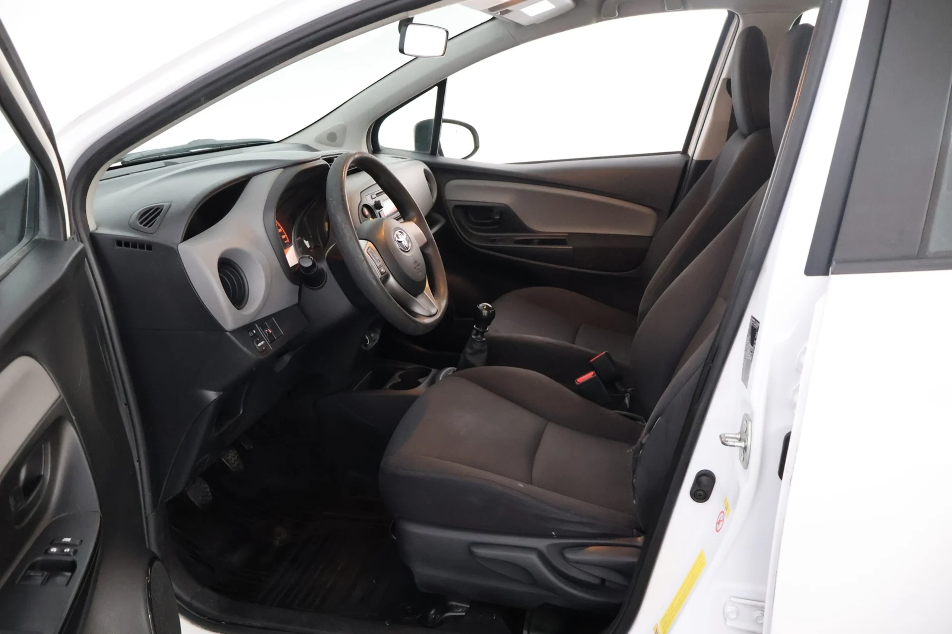 Car Image - 1494H6S3zxX0qKKLmg81tZ