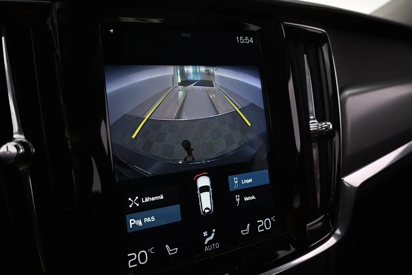 Car Image - L820pPvGrbNSfLDJ7YmVR
