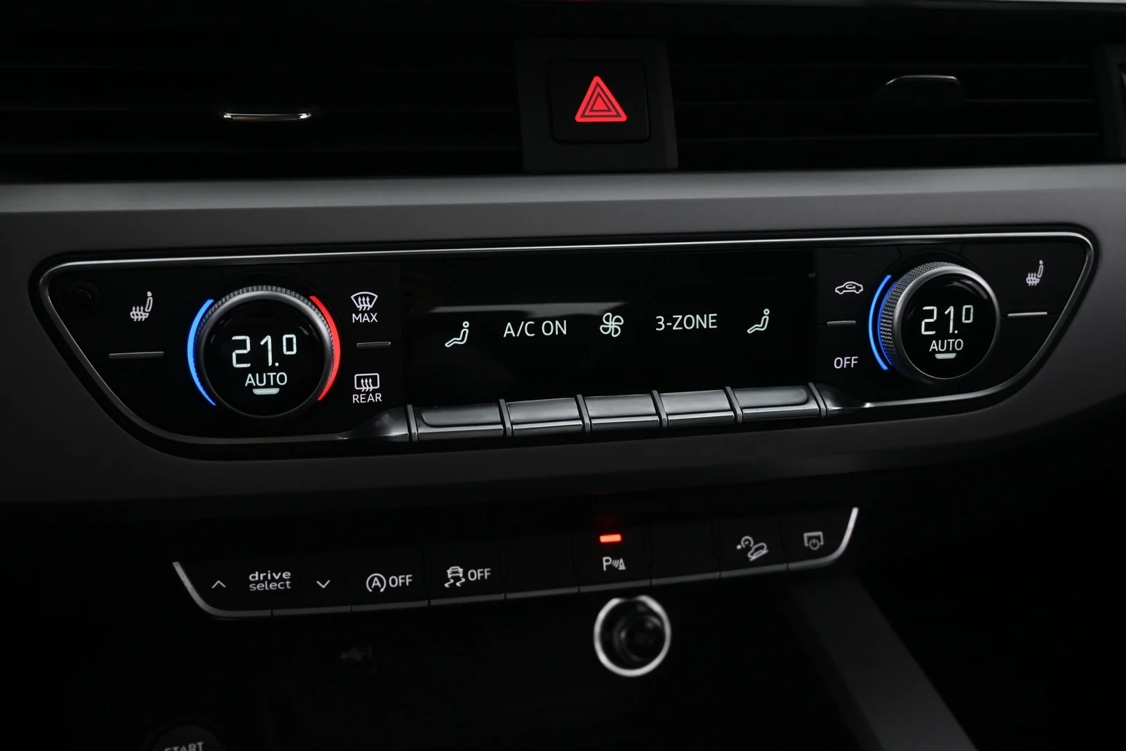 Car Image - 4Sk2l5YsqCTsvWcur196Ix