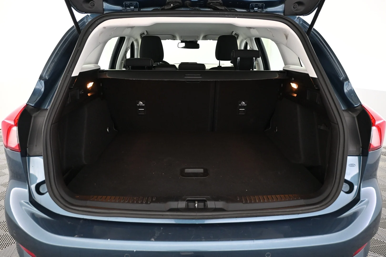 Car Image - 1oSkgjzzv4nEKzAJOFf2cq