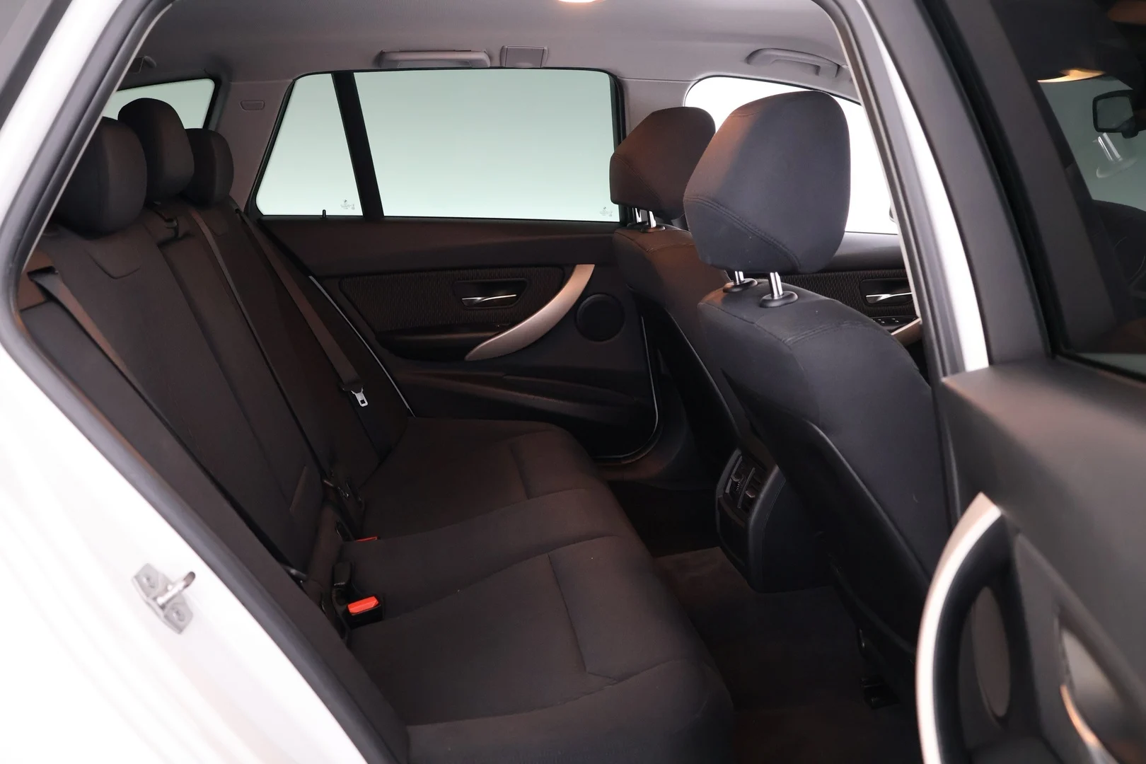 Car Image - 5lV2BNswMcaNBCJ72hTANG